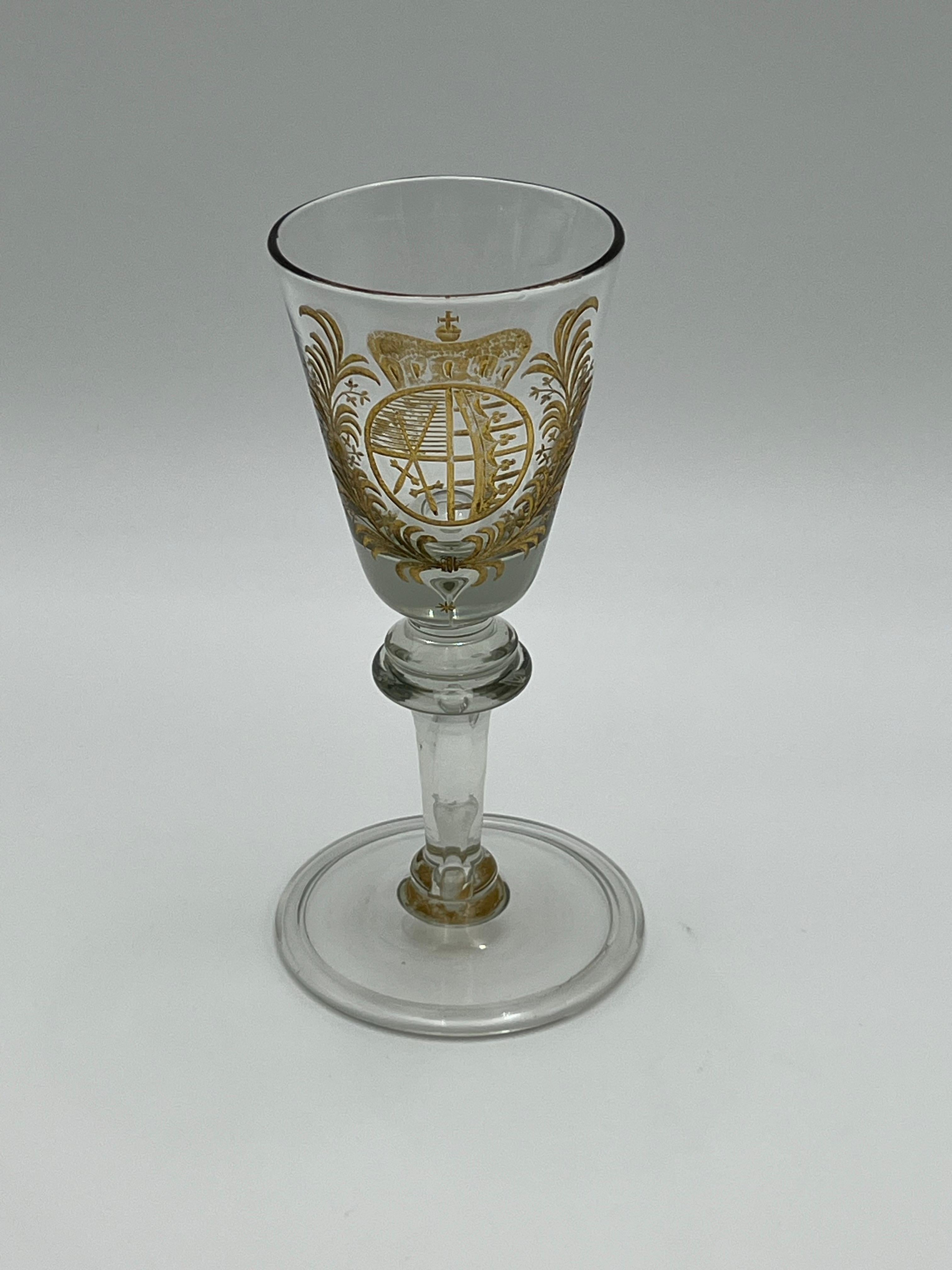 Copa de vino antigua de 1700 con grabado - Escudo de armas en venta 6