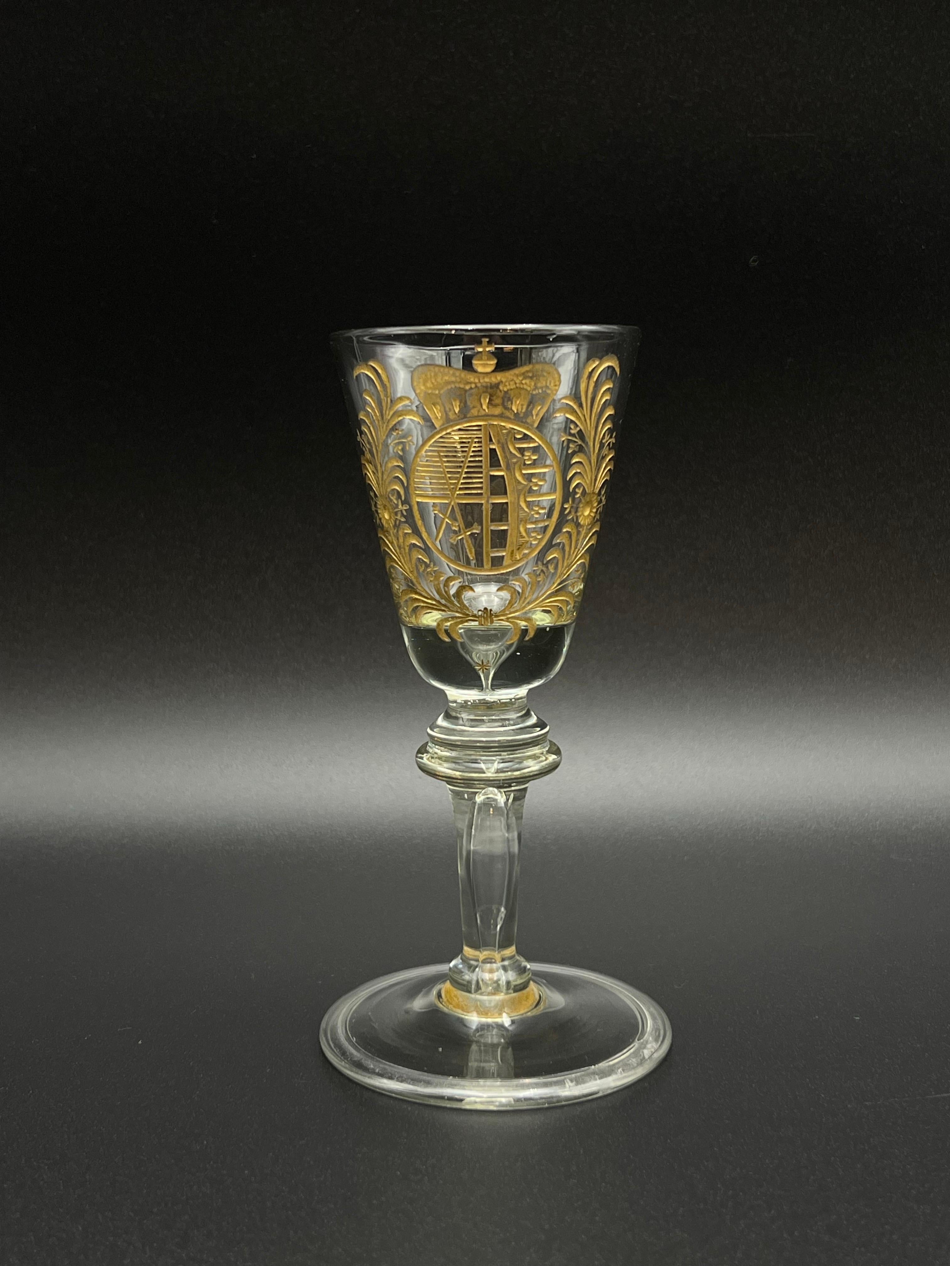 Copa de vino antigua de 1700 con grabado - Escudo de armas Alemán en venta