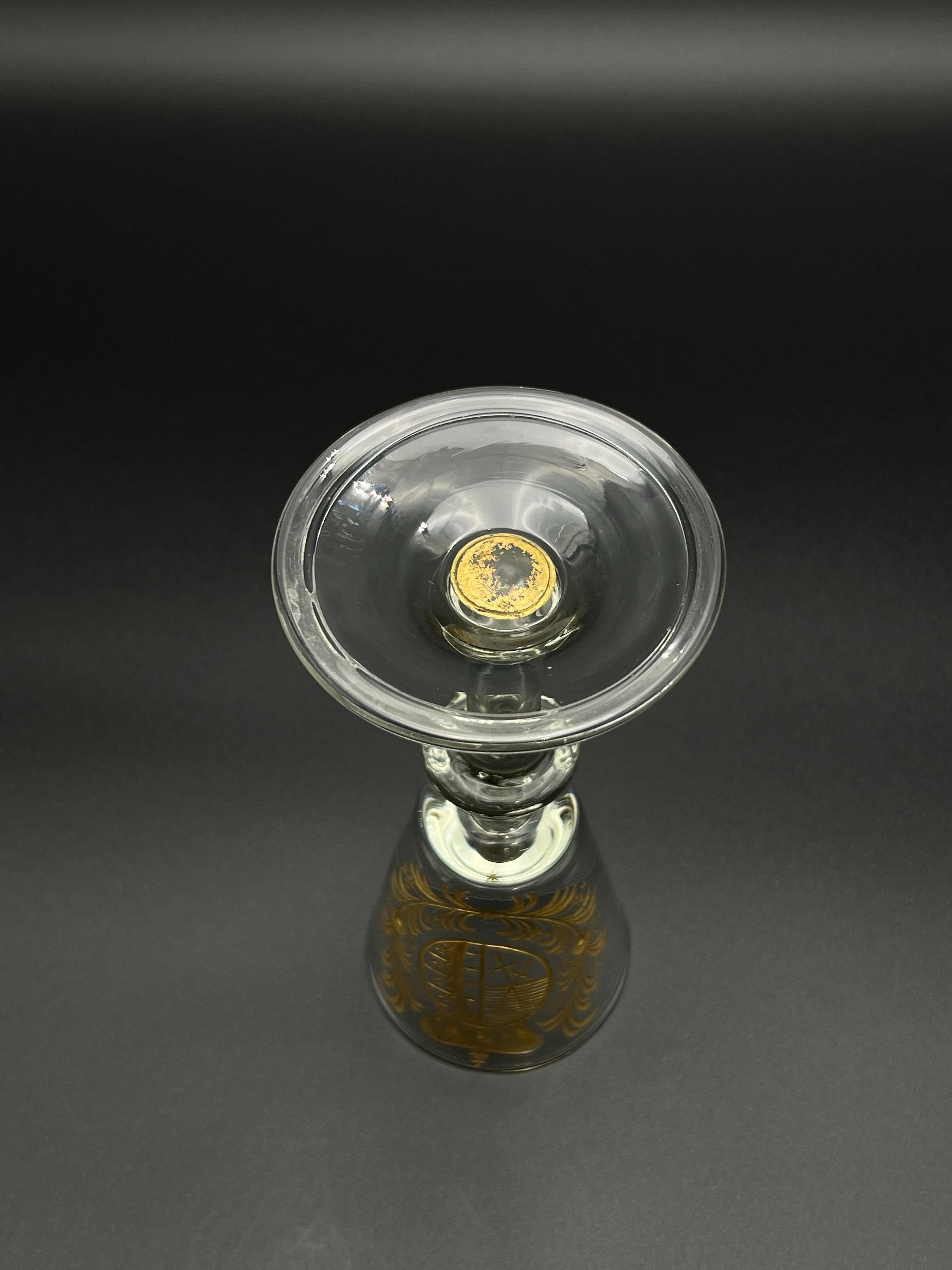 Copa de vino antigua de 1700 con grabado - Escudo de armas Vidrio en venta