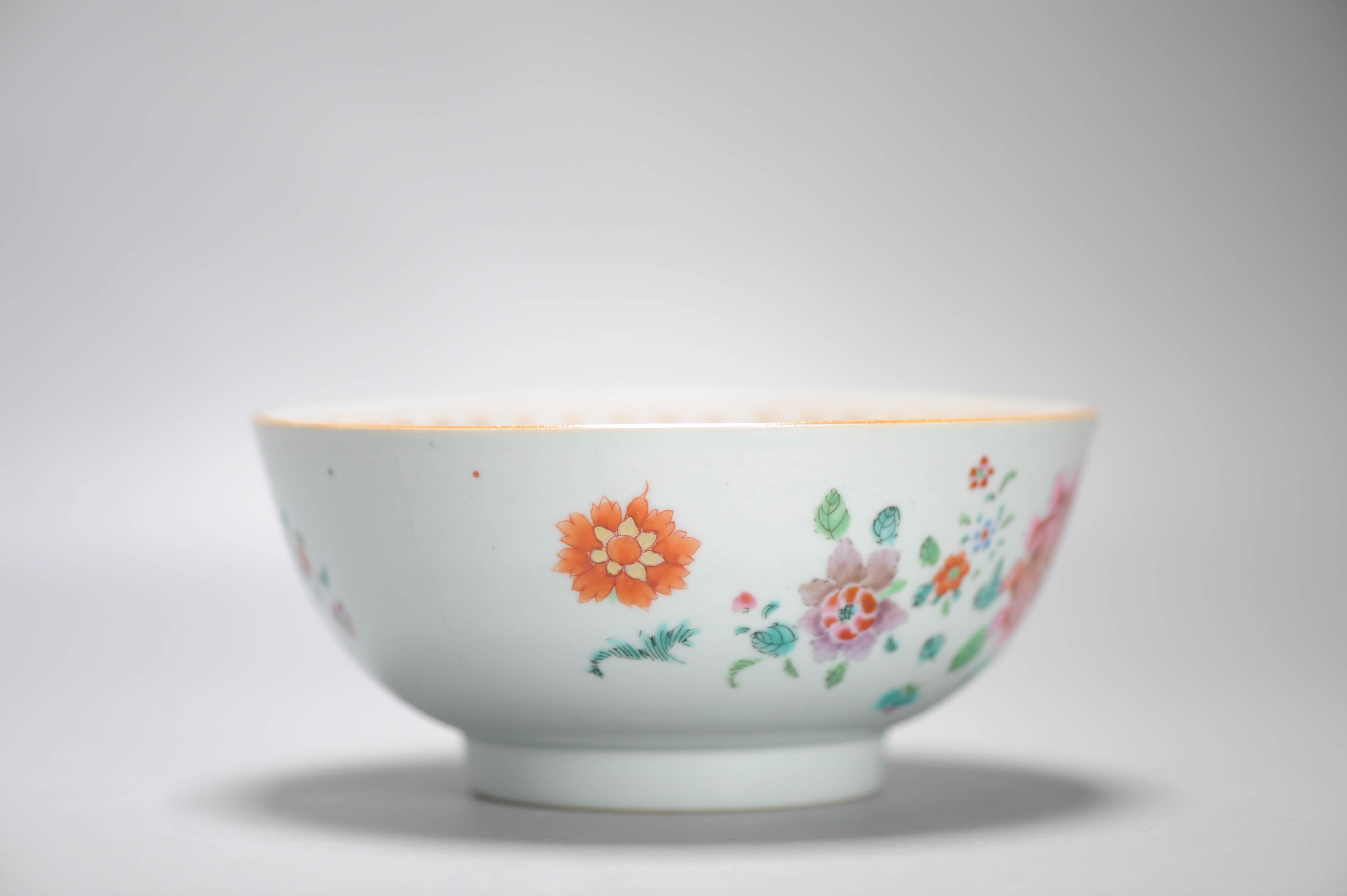 Bol en porcelaine chinoise antique Qianlong Rose Figural Période 1740-1750 en vente 4