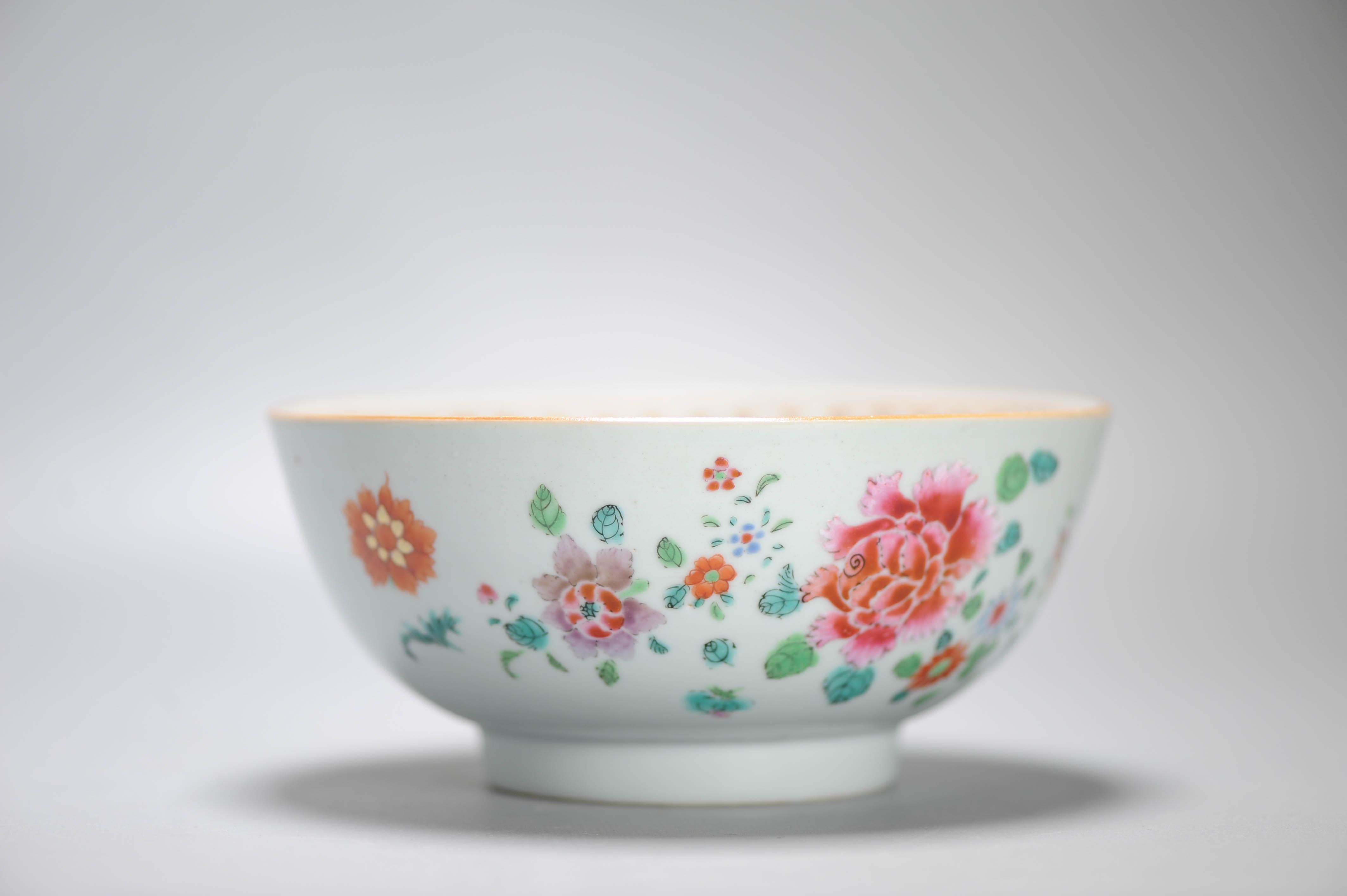 Bol en porcelaine chinoise antique Qianlong Rose Figural Période 1740-1750 en vente 9