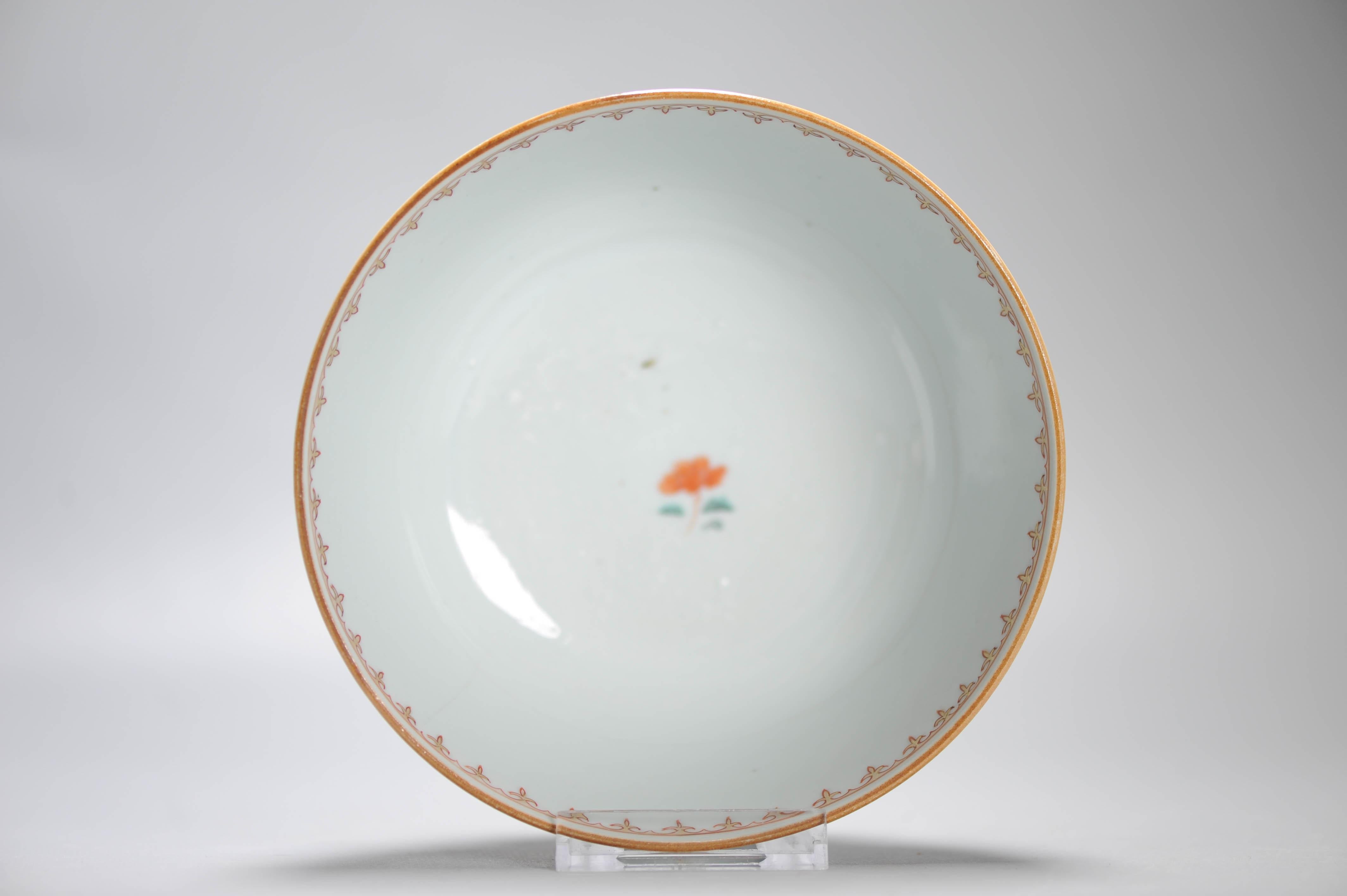 Bol en porcelaine chinoise antique Qianlong Rose Figural Période 1740-1750 en vente 10