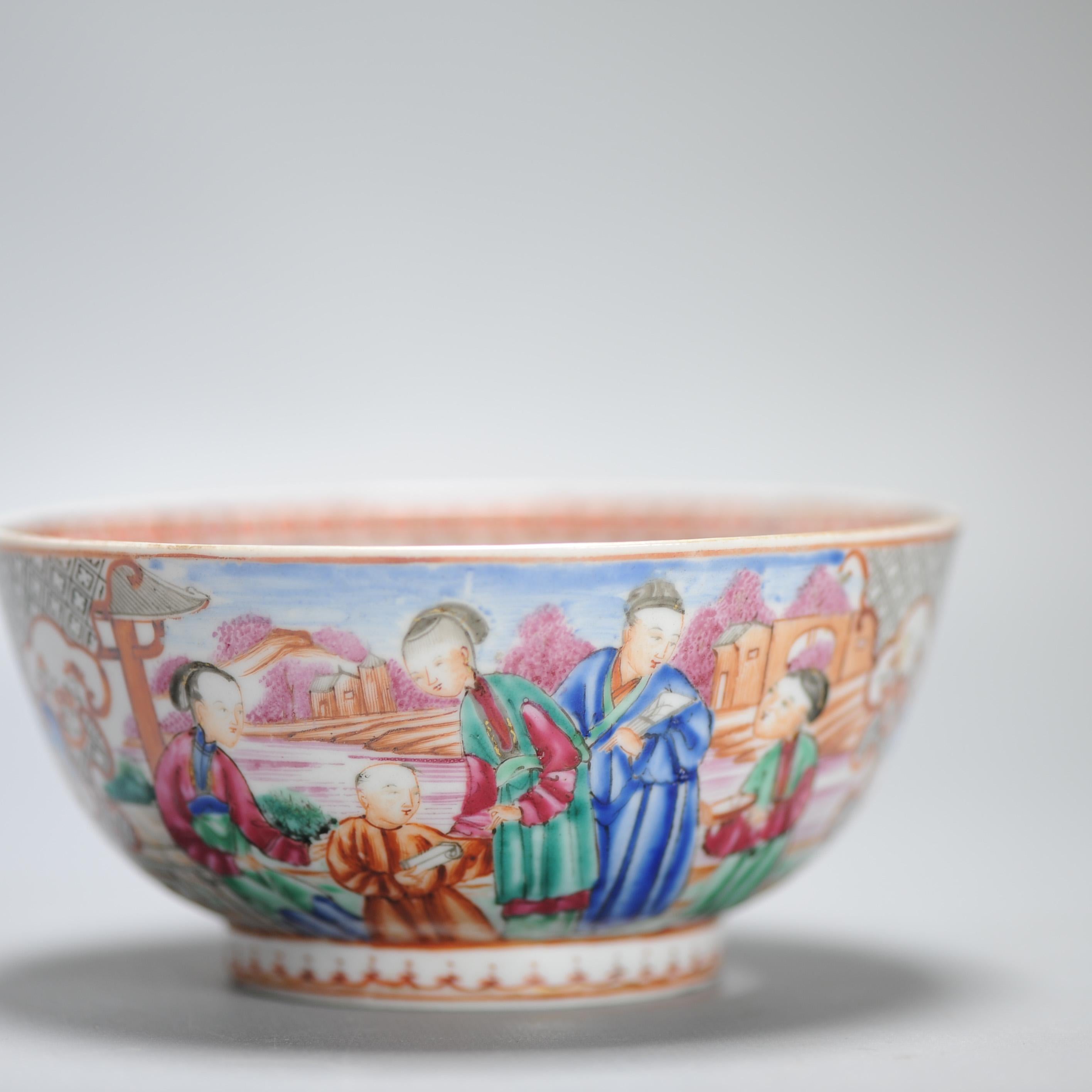 Qing Antique 1740-1750 Chinese Porcelain Bowl China Figural Rose Qianlong Period For Sale