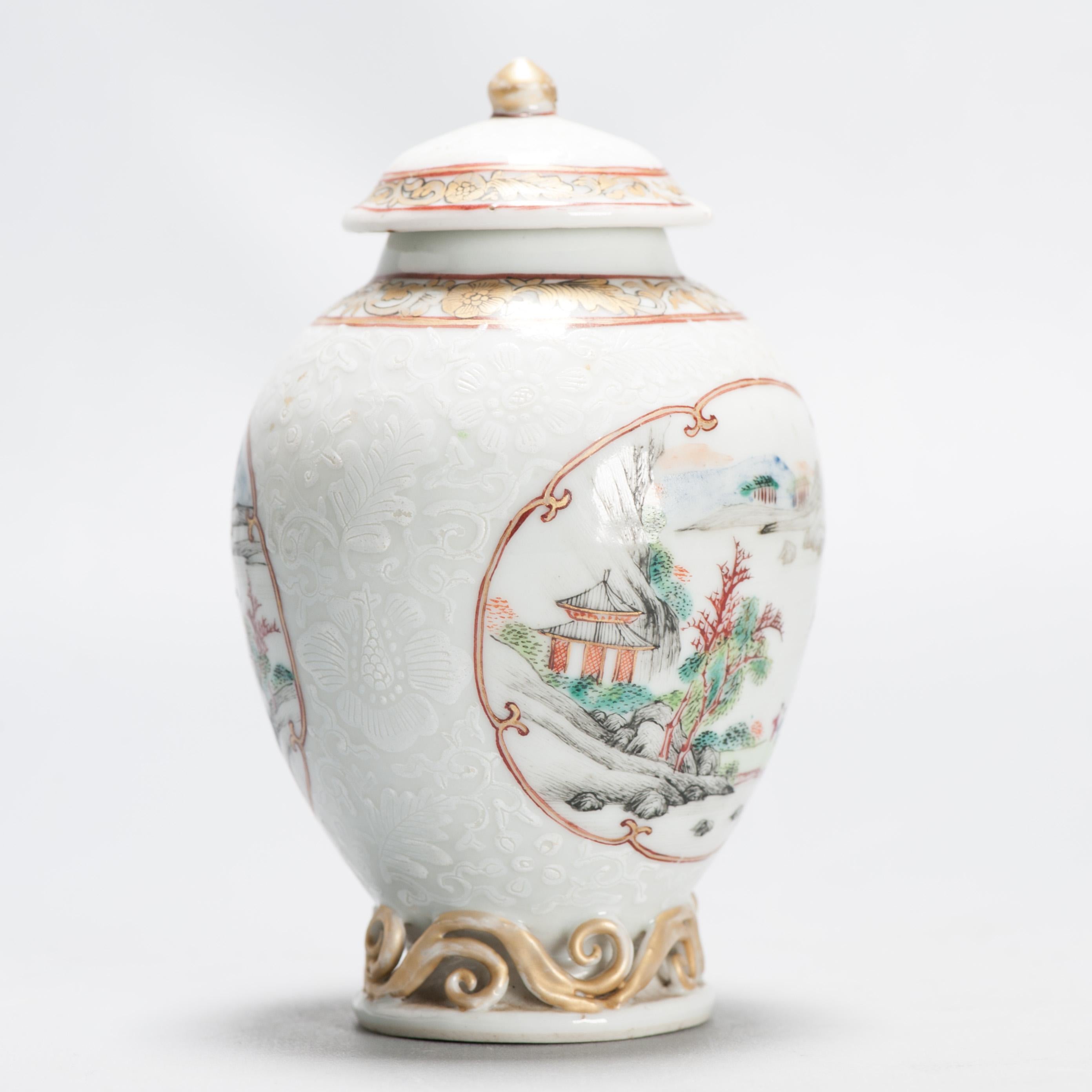 Antique 1740-1750 Chinese Porcelain Yongzheng/Qianlong Tea Caddy Famille Rose For Sale 8