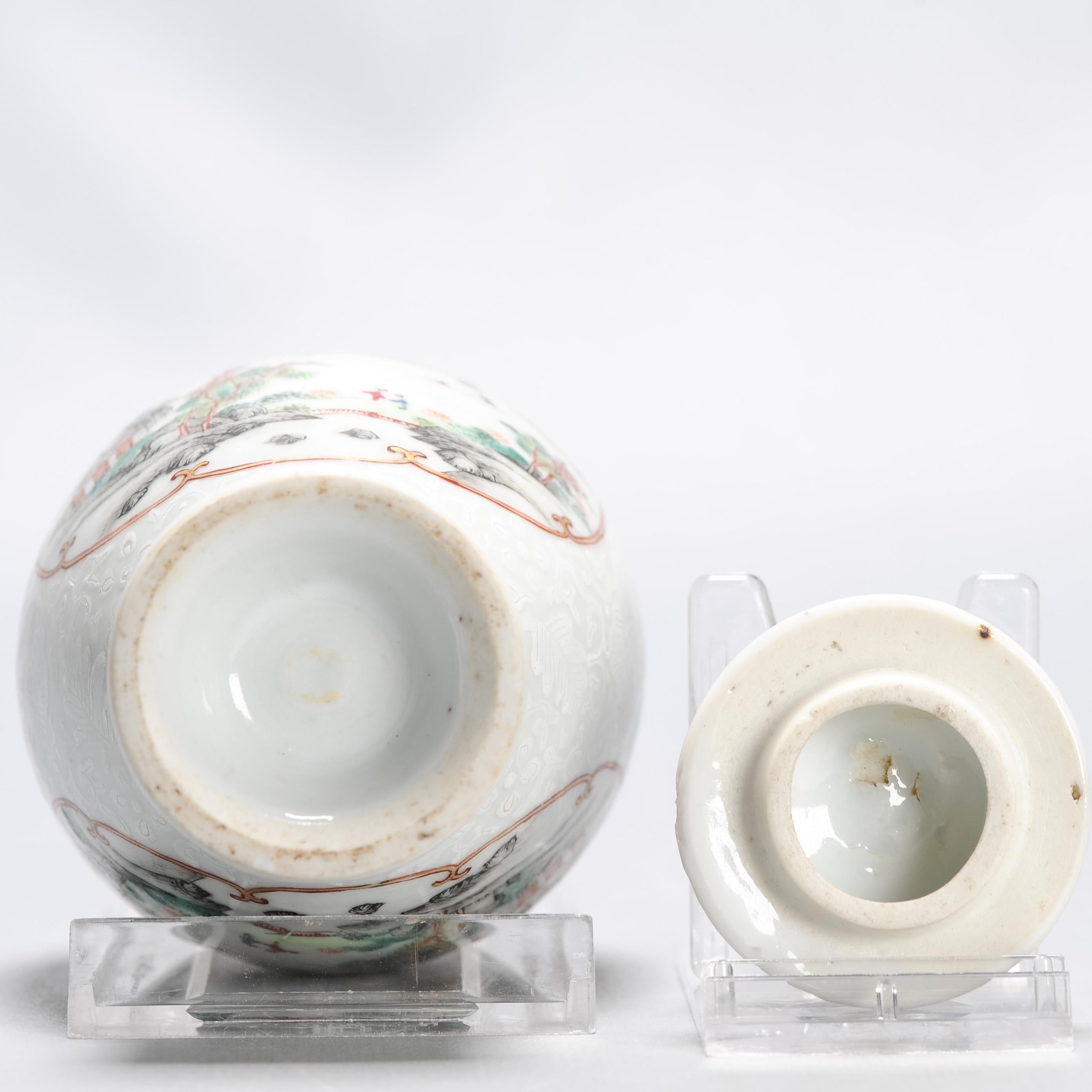 Antique 1740-1750 Chinese Porcelain Yongzheng/Qianlong Tea Caddy Famille Rose For Sale 4