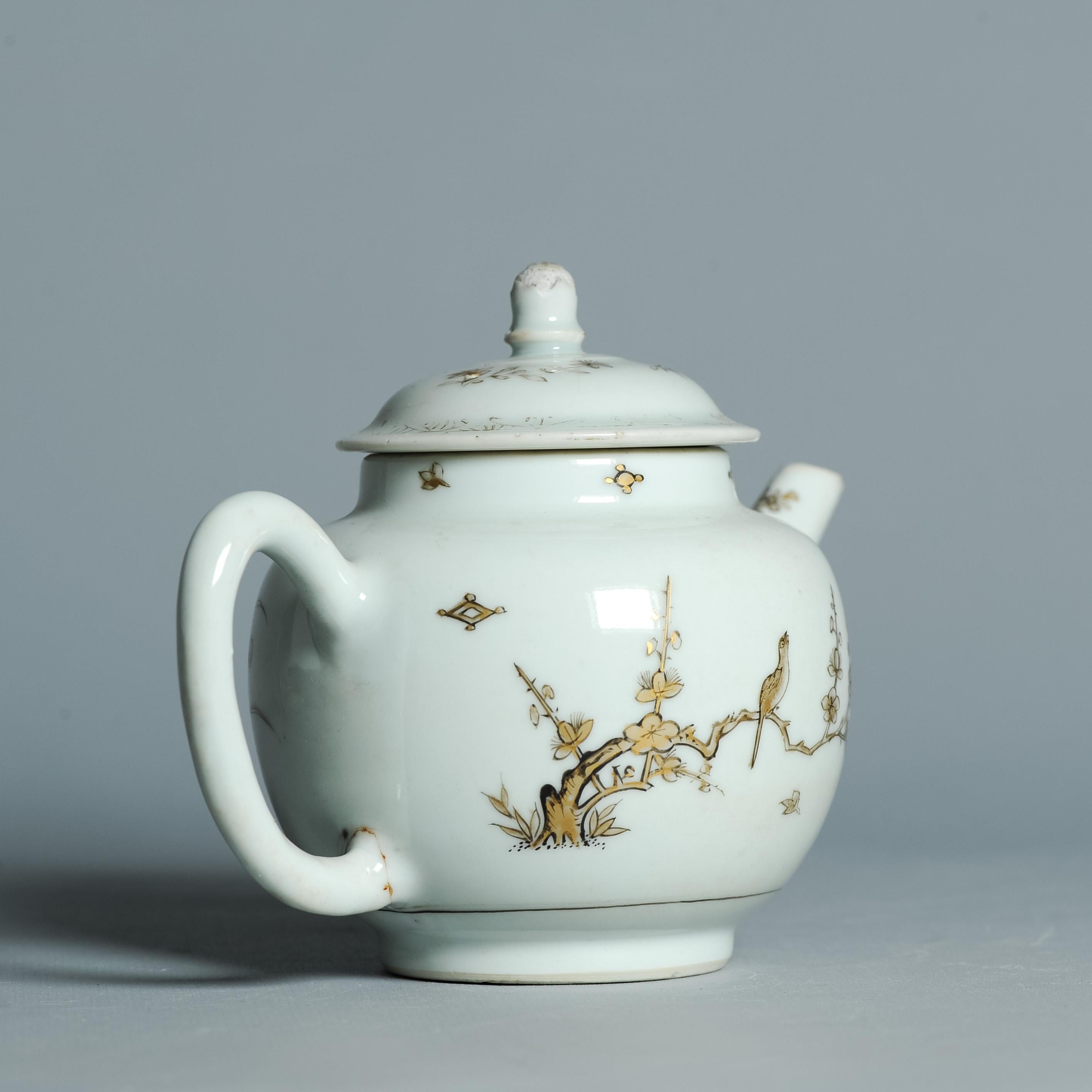 Antique 1740-1760 Chinese Porcelain Teapot China Gold Decoration Qianlong Period For Sale 11