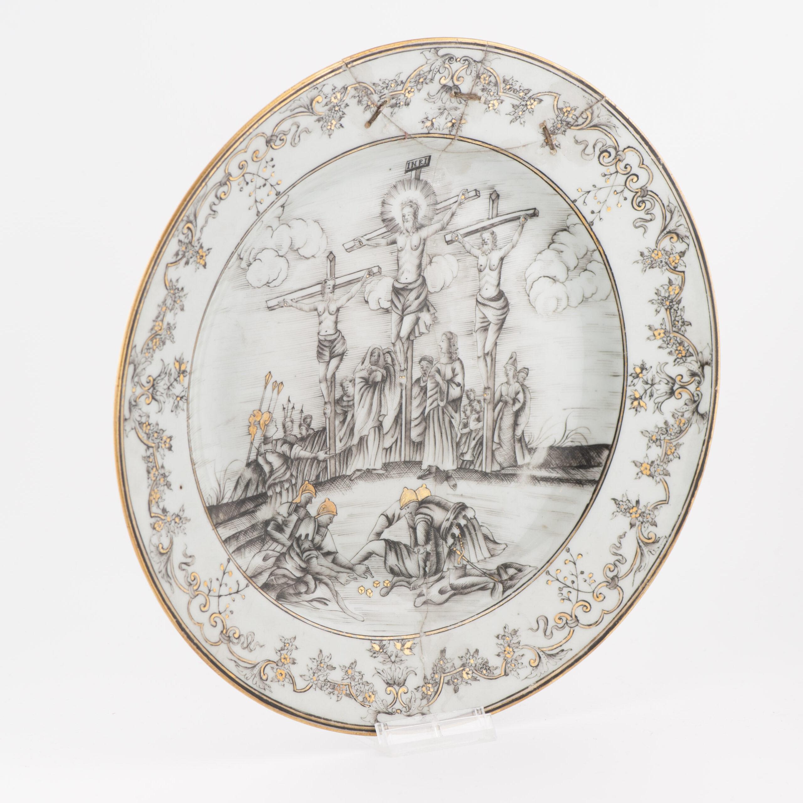 Antique 1740 Encre de Chine Commande Chinese Porcelain Jesus Plate Qing China 4
