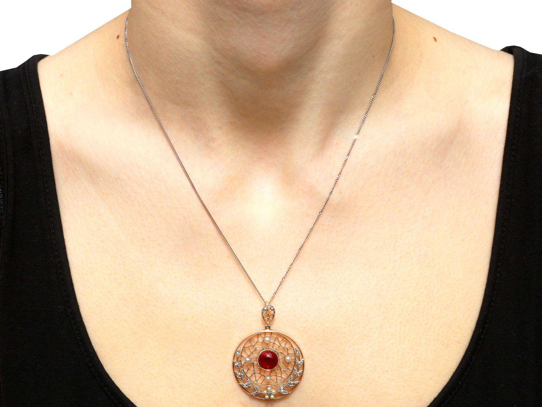 Antique 1.74ct Garnet and Diamond, Pearl and Yellow Gold Pendant, circa 1900 For Sale 1