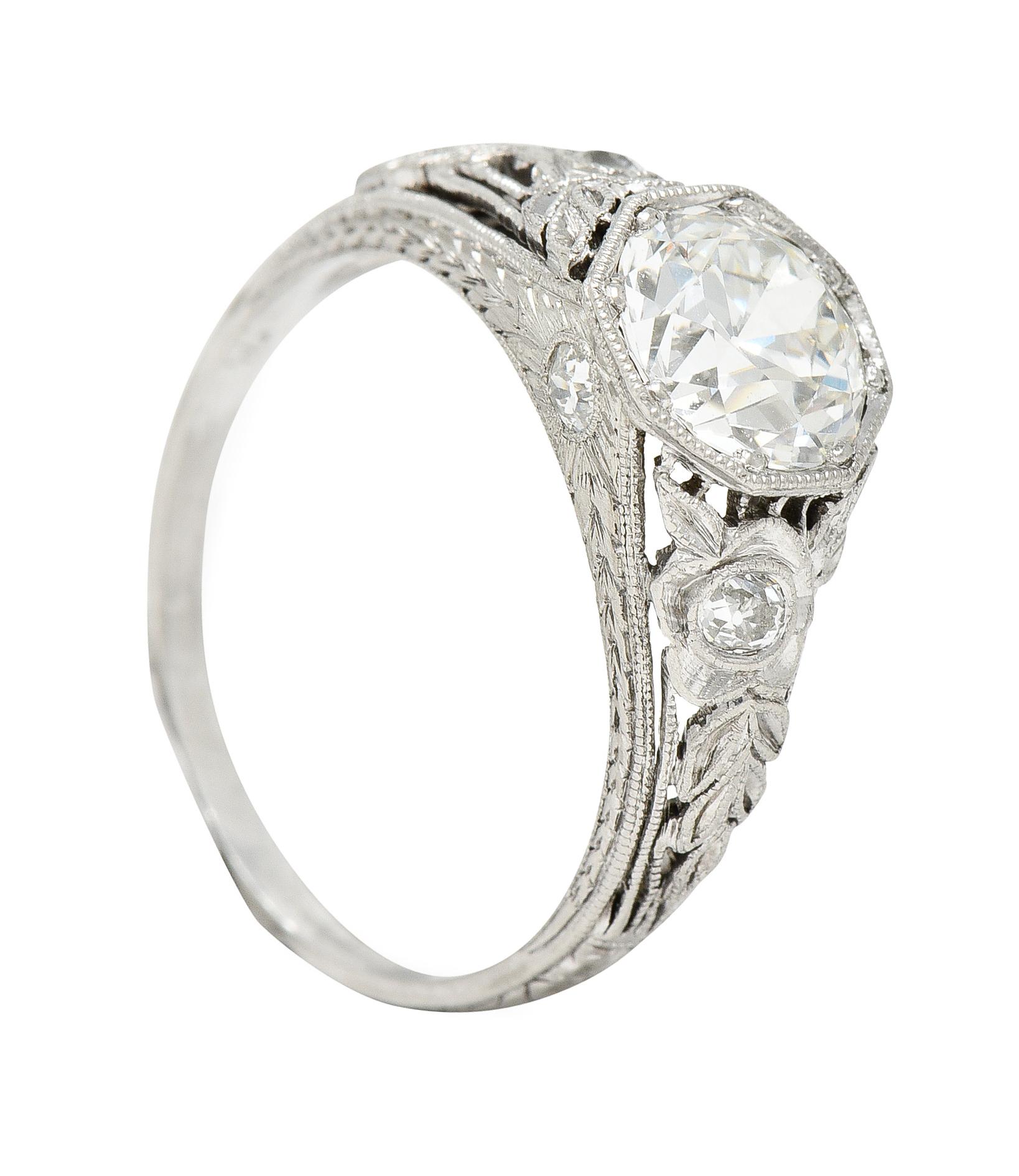 Antique 1.75 Carats Diamond Platinum Floral Laurel Engagement Ring For Sale 3