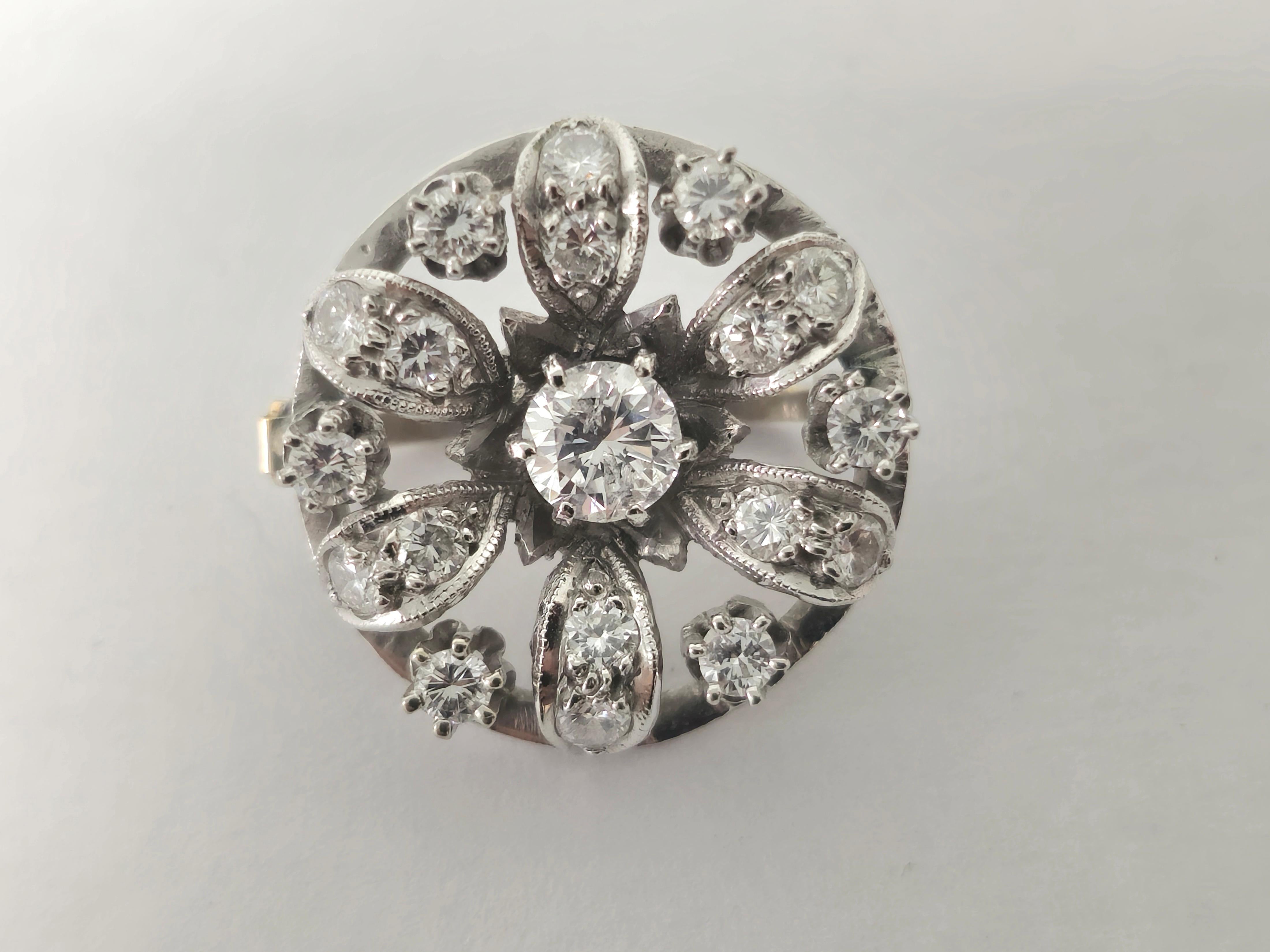 Taille brillant Broche femme ancienne en platine et diamant de 1,75 ct. en vente