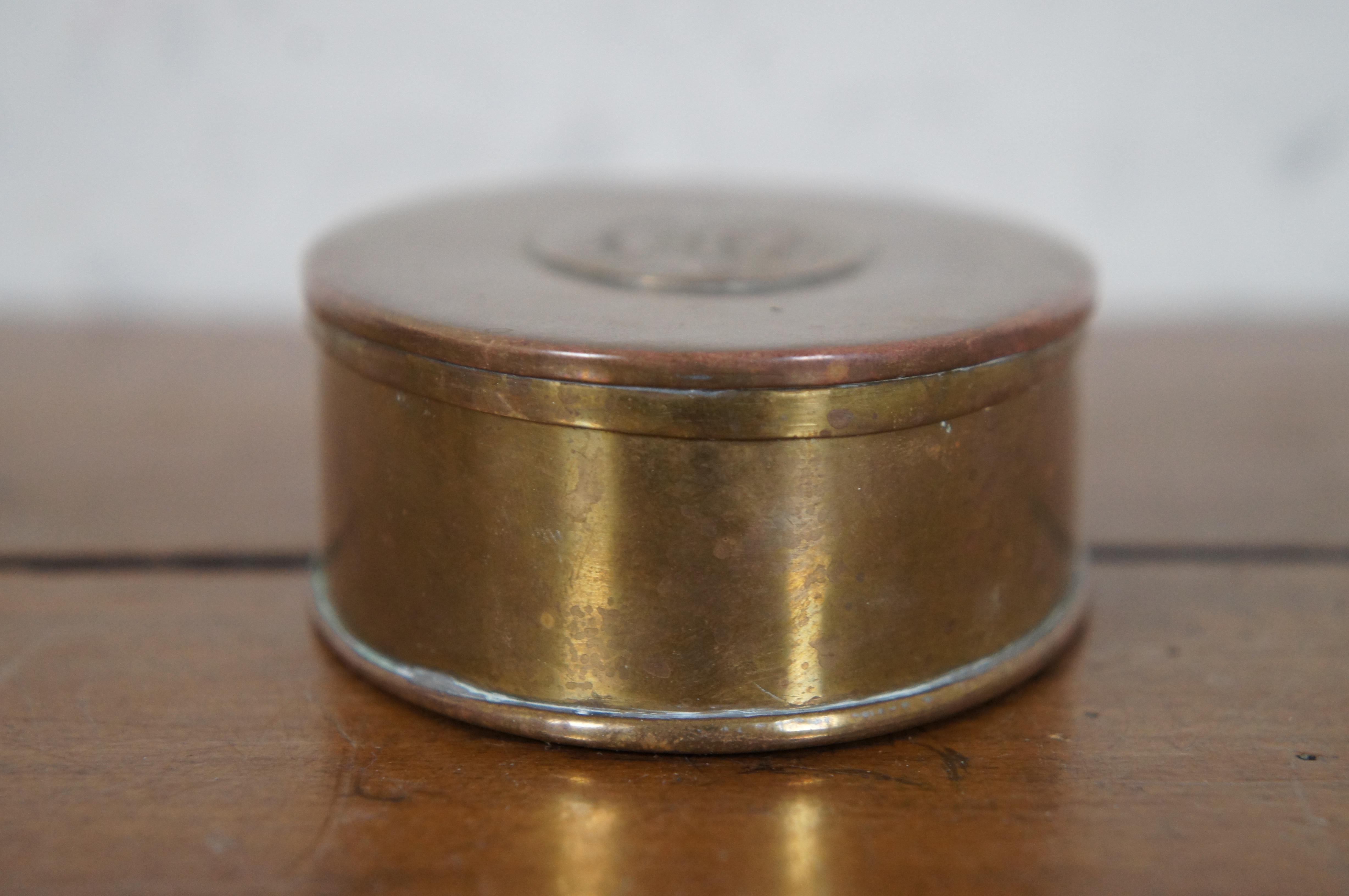 Antique 1780 Mottahedeh G Mills Tunbridge Oval Brass Tobacco Snuff Box For Sale 1