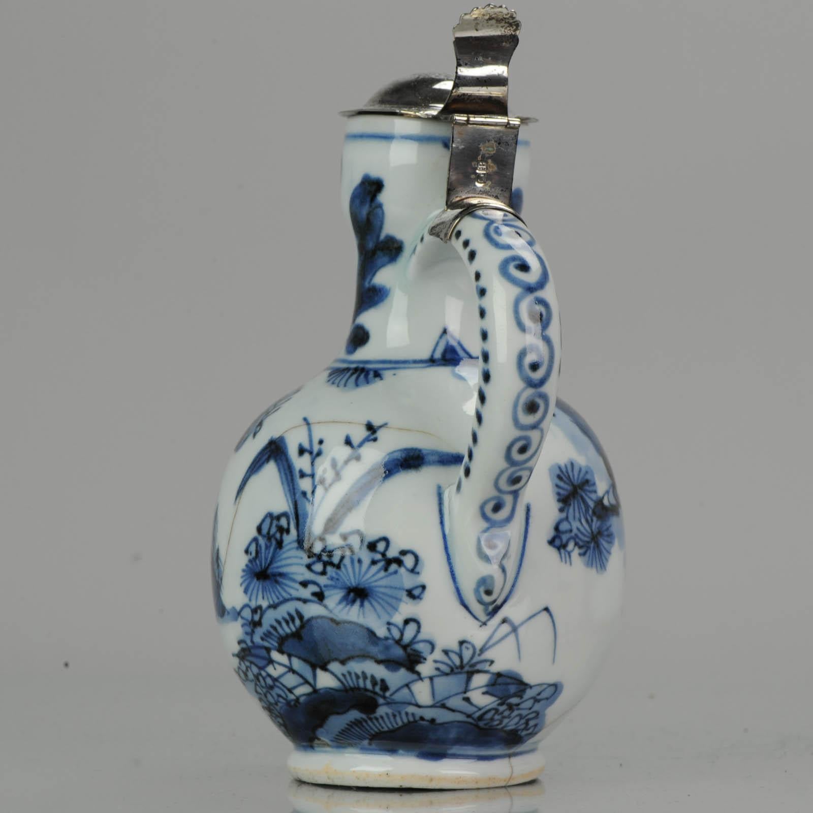 Antique 17th Century Arita Jug with Dutch Silver Lid Japan Edo Period Porcelain In Good Condition For Sale In Amsterdam, Noord Holland