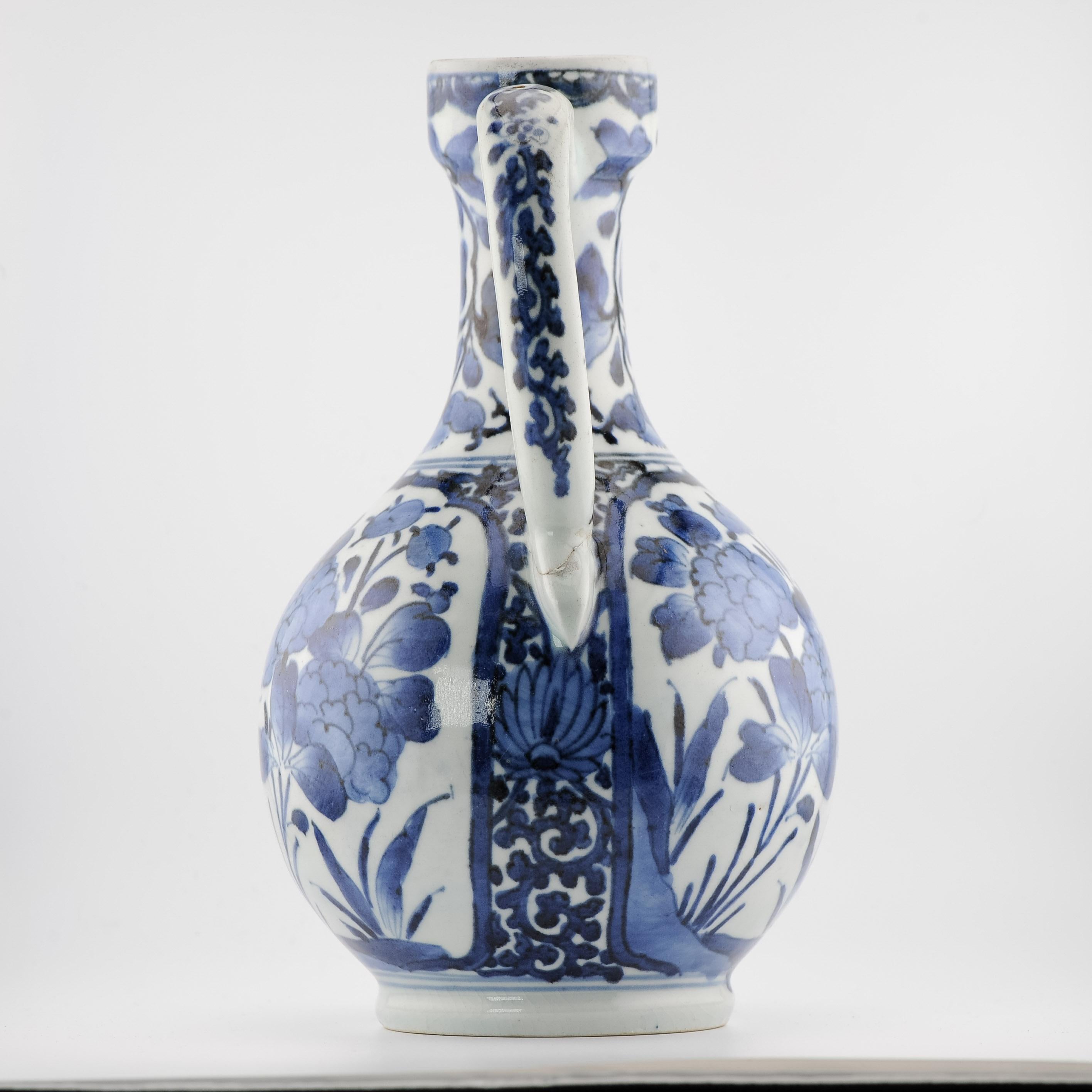 Antique 17C Japanese Porcelain Blue White Edo Period Arita Jug Ewer Flowers For Sale 8