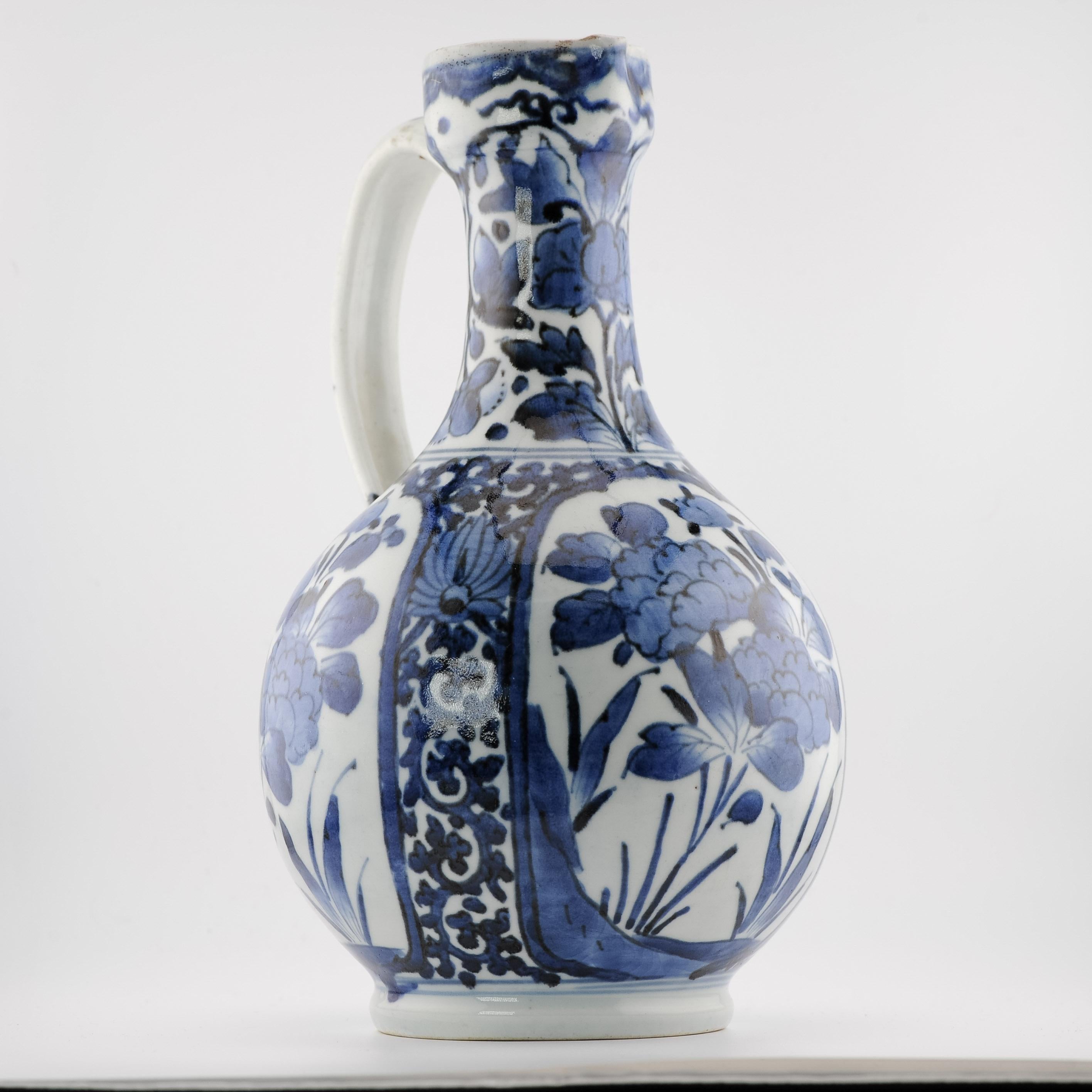 Antique 17C Japanese Porcelain Blue White Edo Period Arita Jug Ewer Flowers For Sale 13