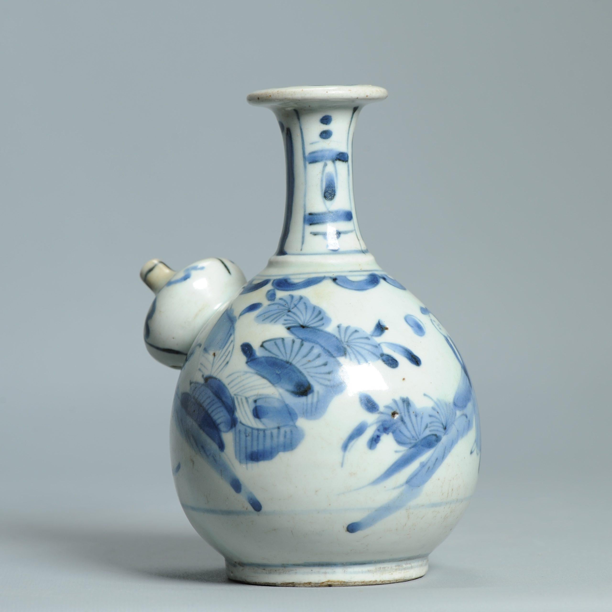 Antiguo 17C Porcelana Japonesa Azul Blanco Ghendi Periodo Edo Ghendi Kendi en venta 11