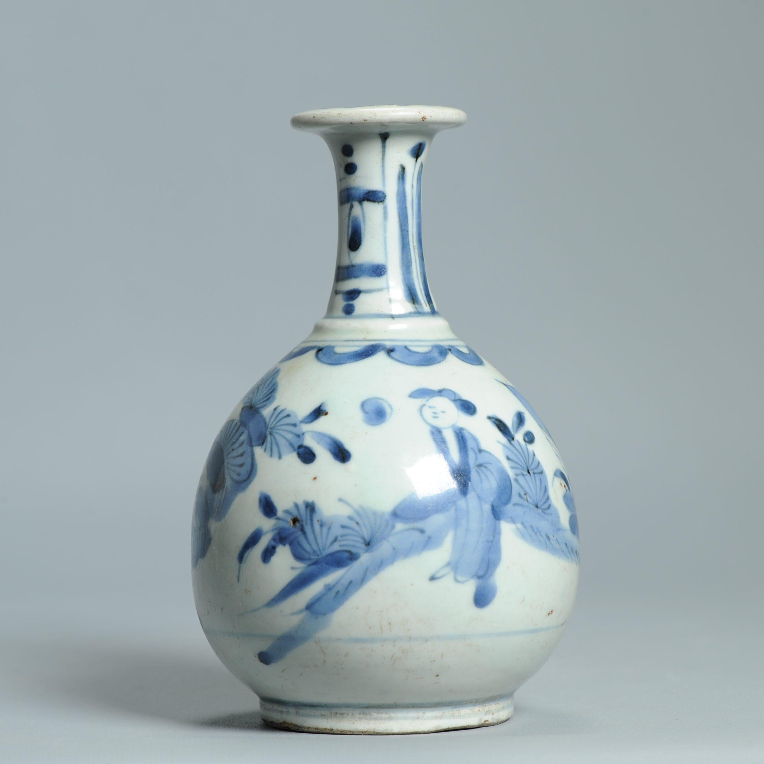 Antiguo 17C Porcelana Japonesa Azul Blanco Ghendi Periodo Edo Ghendi Kendi siglo XVIII y antes en venta