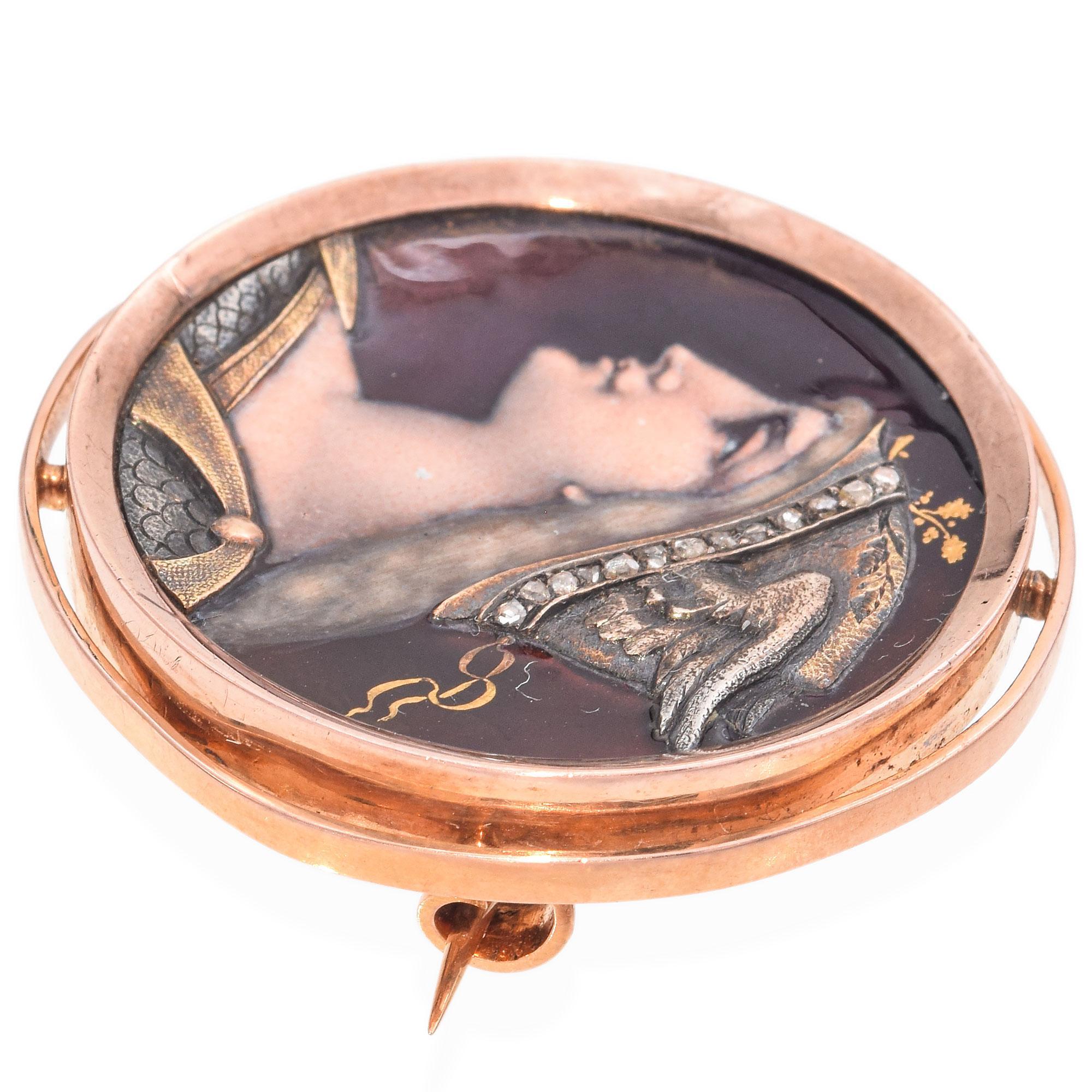 Antique 17K Rose Gold Diamond Enamel Athena Round Brooch Pin In Good Condition For Sale In New York, NY