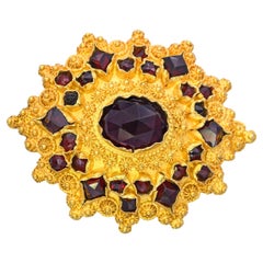 Antique 17k Yellow Gold Dutch "Grootmoeder" Garnet Brooch