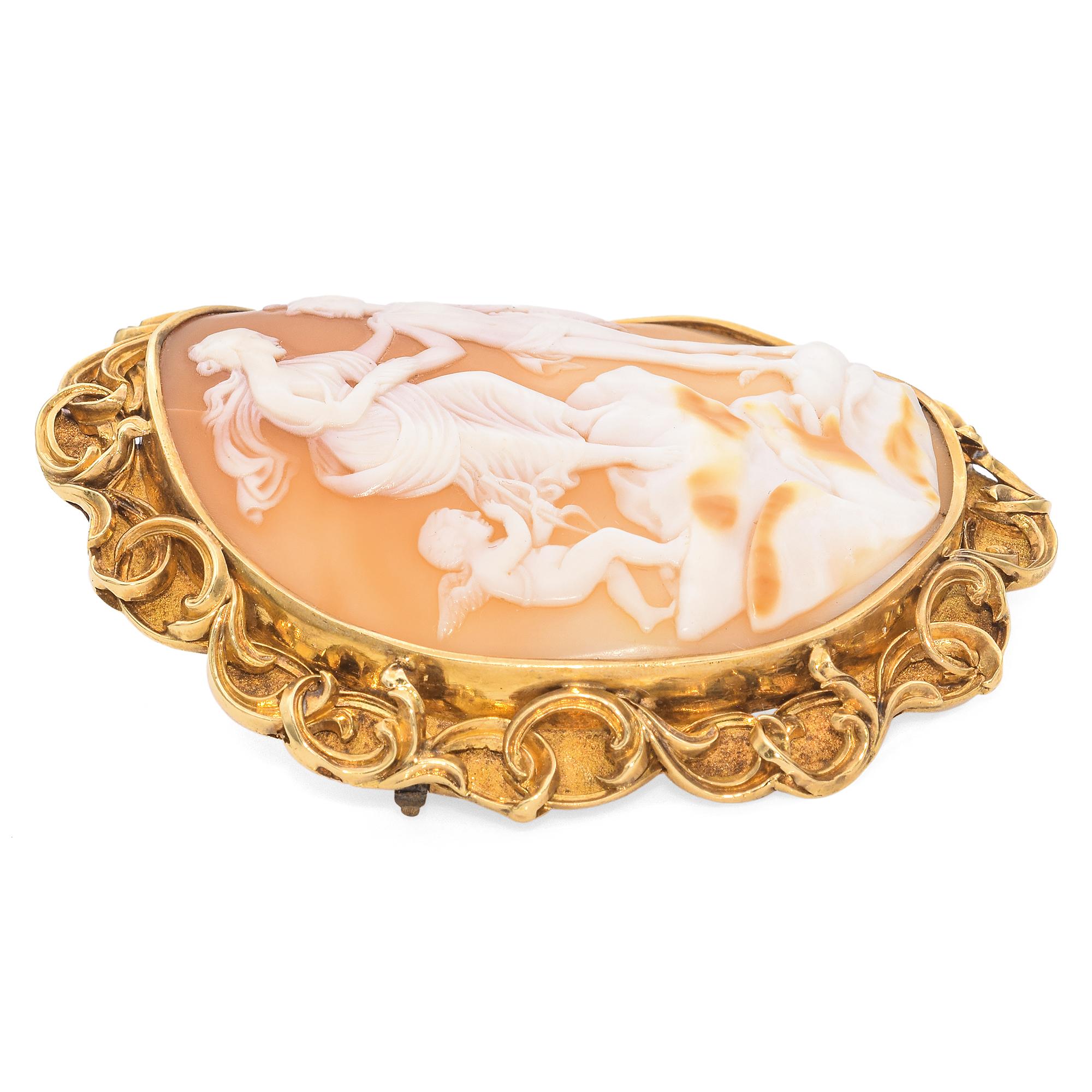 Antique 17K Yellow Gold Perseus Leading Andromeda Shell Cameo Brooch For Sale 1