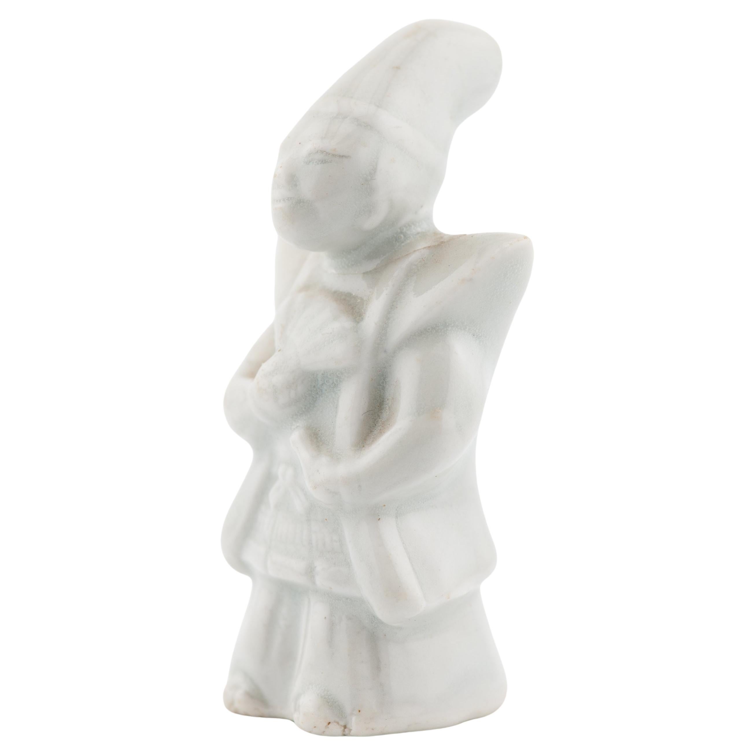 Antico Dehua Blanc de Chine in miniatura del 17° secolo, figura del teatro dell'opera cinese