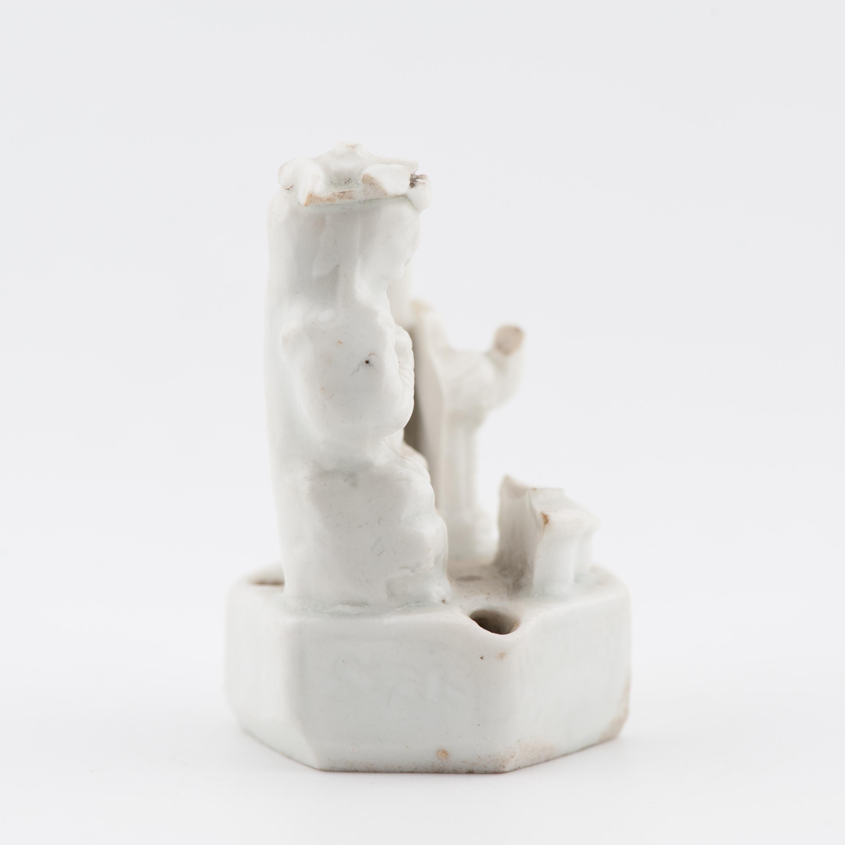 Antique 17th C Dehua Blanc de Chine Whistles European figure Dutchman For Sale 6