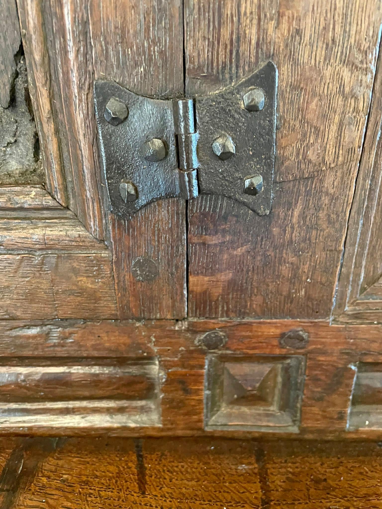 Antique 17th Century Antique Carved Oak Court Cupboard 5