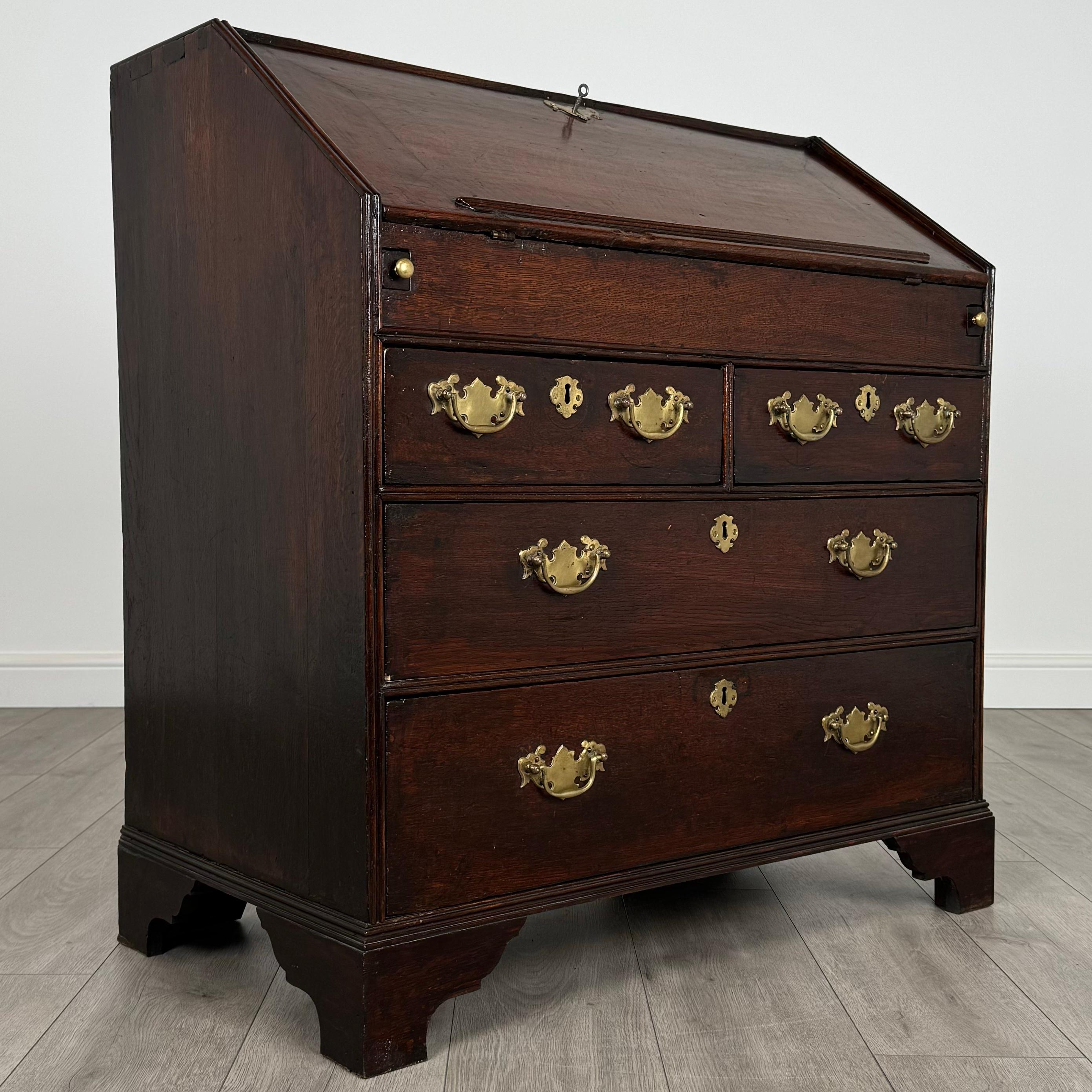 Bureau ancien du 17ème siècle en Oak ( REF AF-3666 ) en vente 4