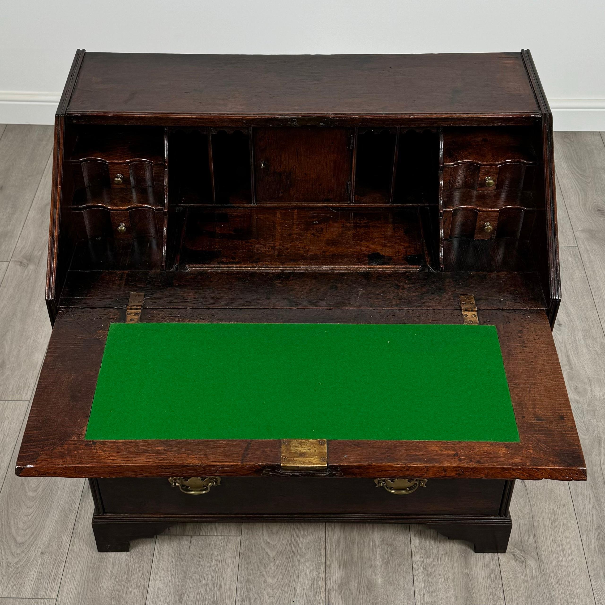Bureau ancien du 17ème siècle en Oak ( REF AF-3666 ) en vente 6