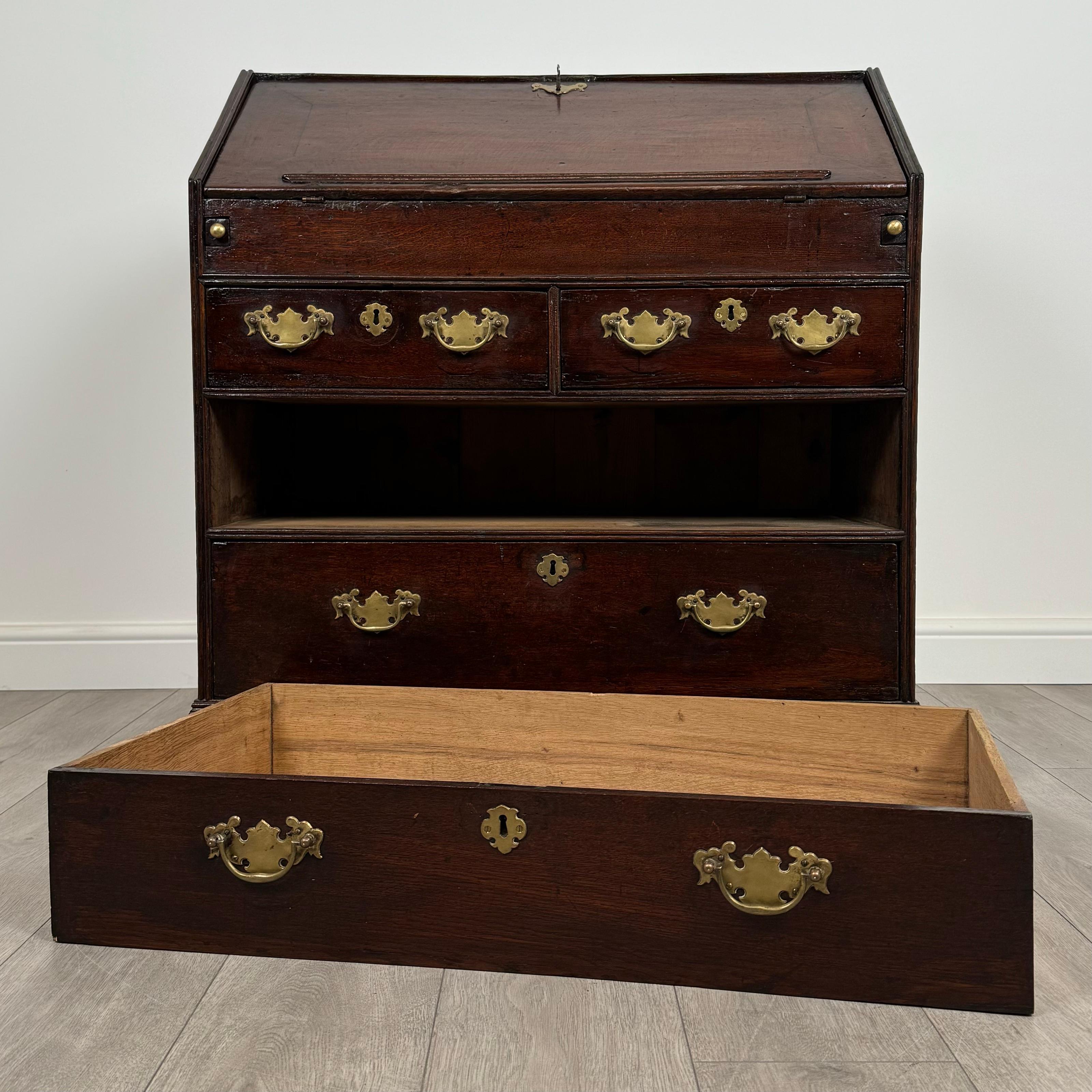 Bureau ancien du 17ème siècle en Oak ( REF AF-3666 ) en vente 7