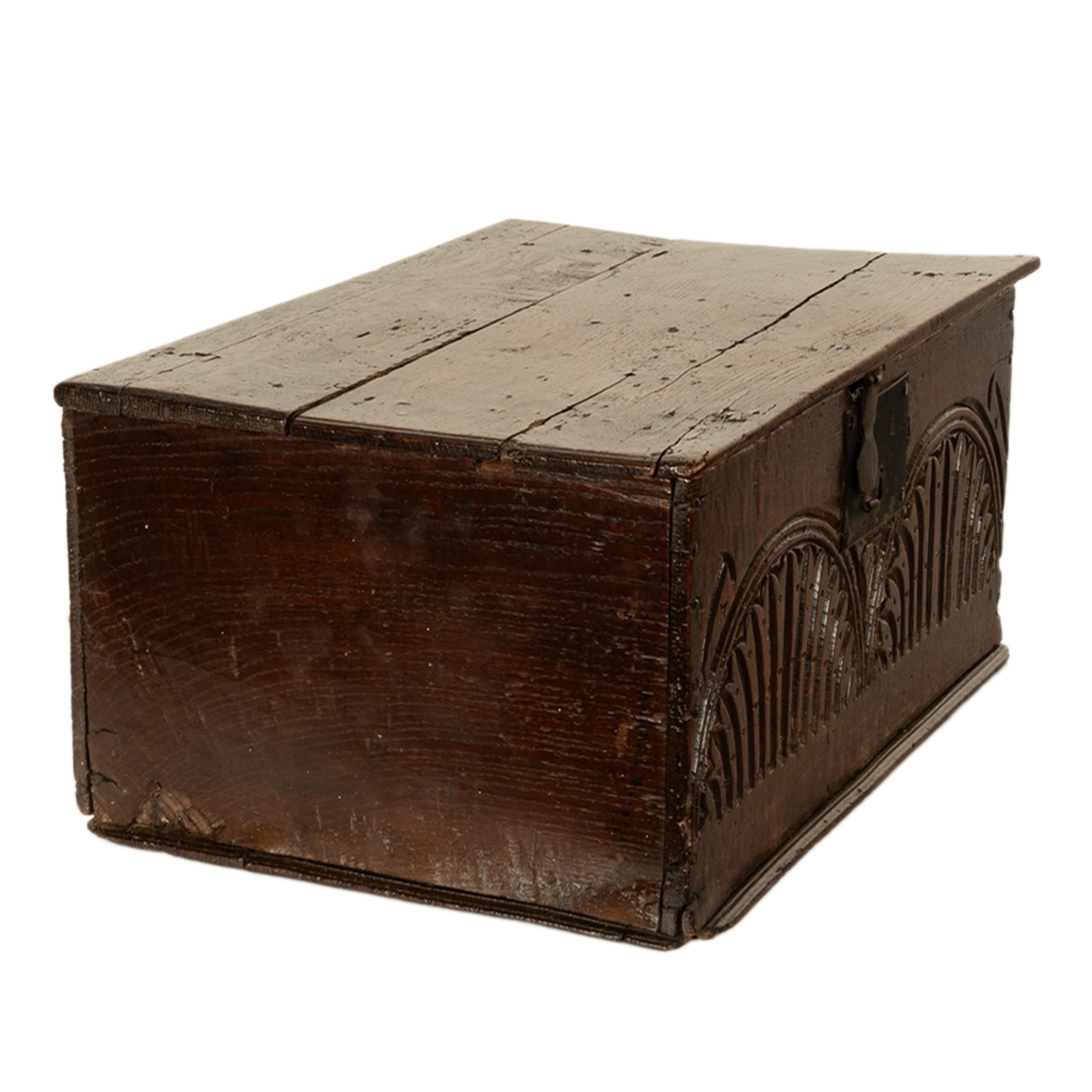 Antique 17th Century Charles II Carved Oak Bible Document Box 6 Plank Trunk 1680 For Sale 5