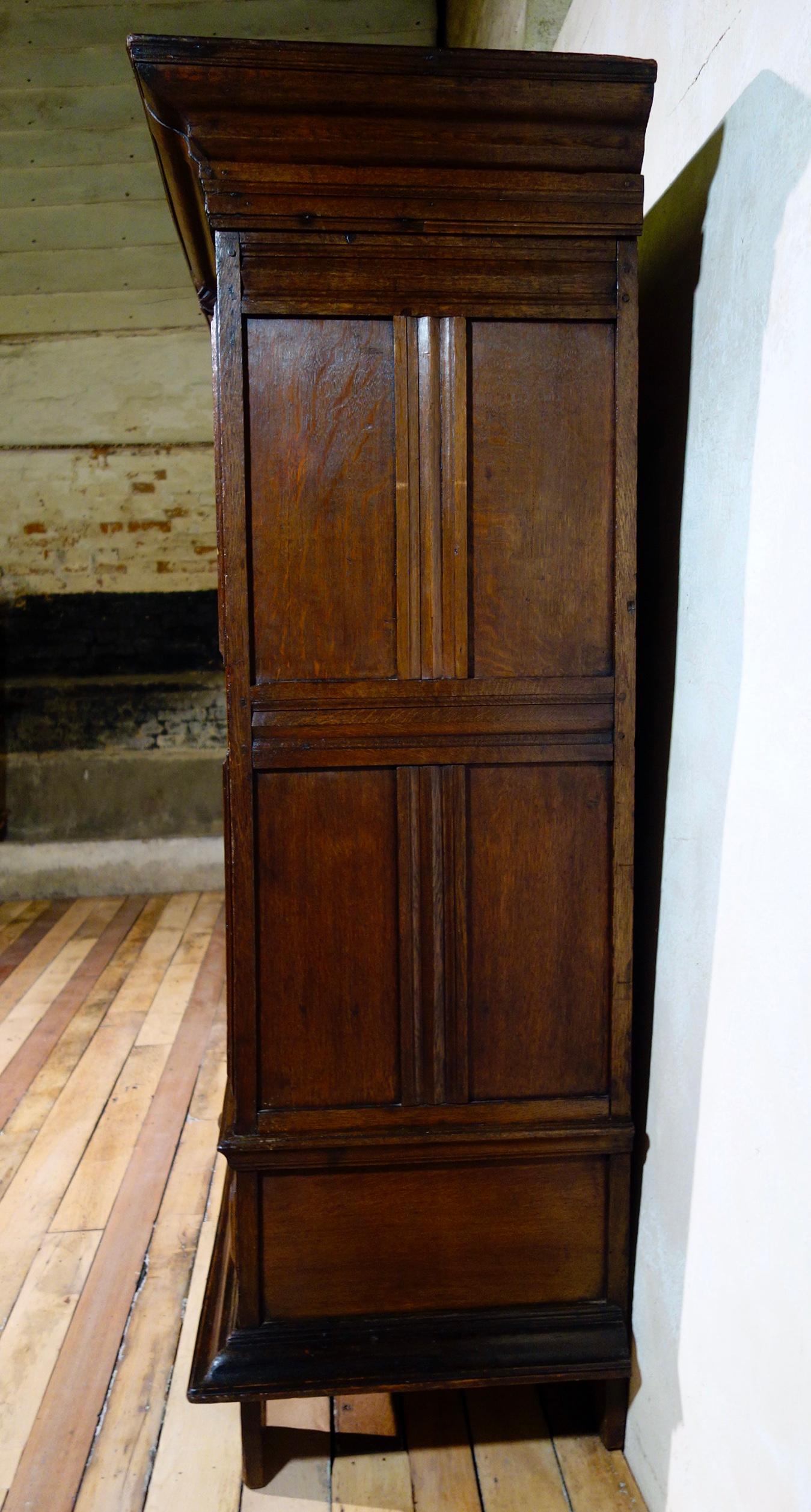 Antique 17th Century Dutch Hall Cupboard Kast Oak Armoire Kas For Sale 4
