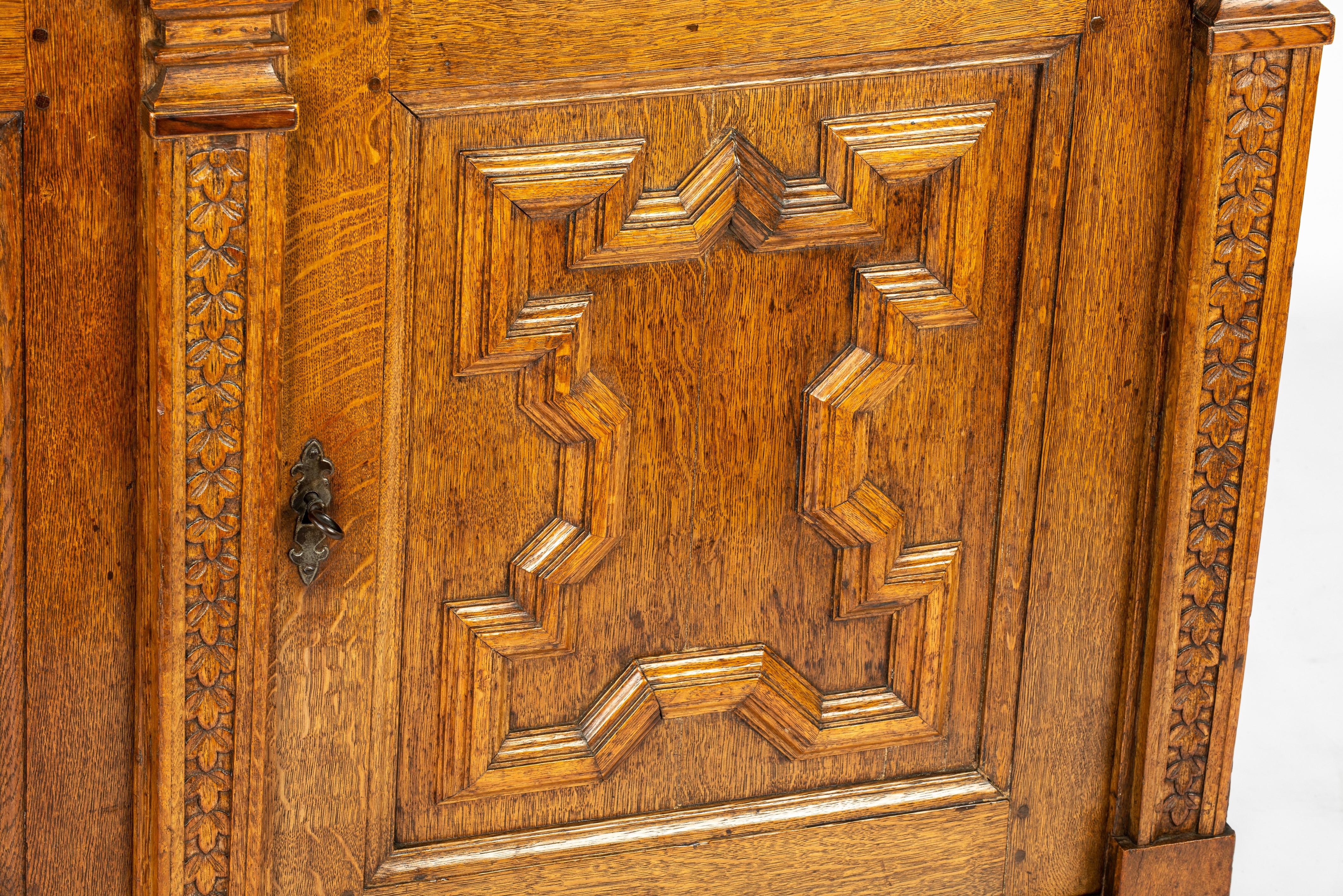 Antique 17th Century Dutch of Flemisch Honey Color Oak Rennaisance Cupboard For Sale 12