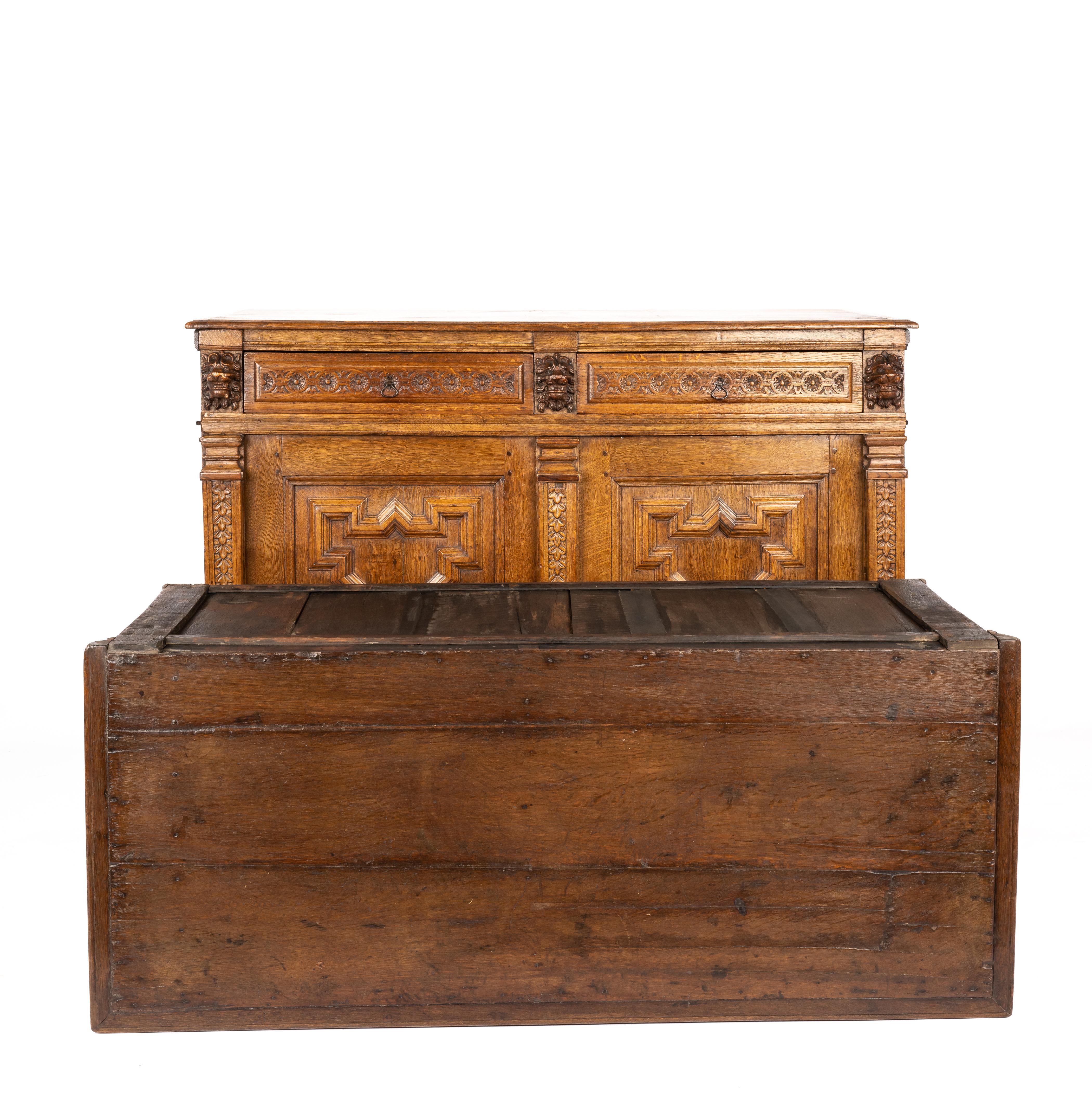 Antique 17th Century Dutch of Flemisch Honey Color Oak Rennaisance Cupboard For Sale 1