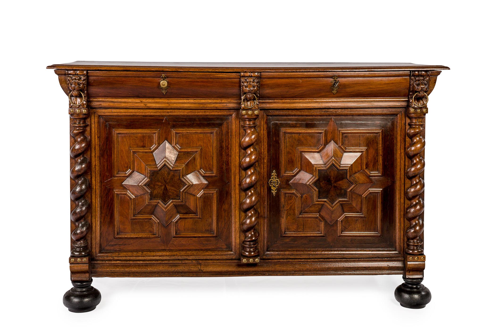 This rare and rich decorated Renaissance dresser was made during the Dutch Golden age in the southern part of the Netherlands currently Belgium. It was made around 1670 and most likely in Antwerp. The dresser was made in the finest quality watered
