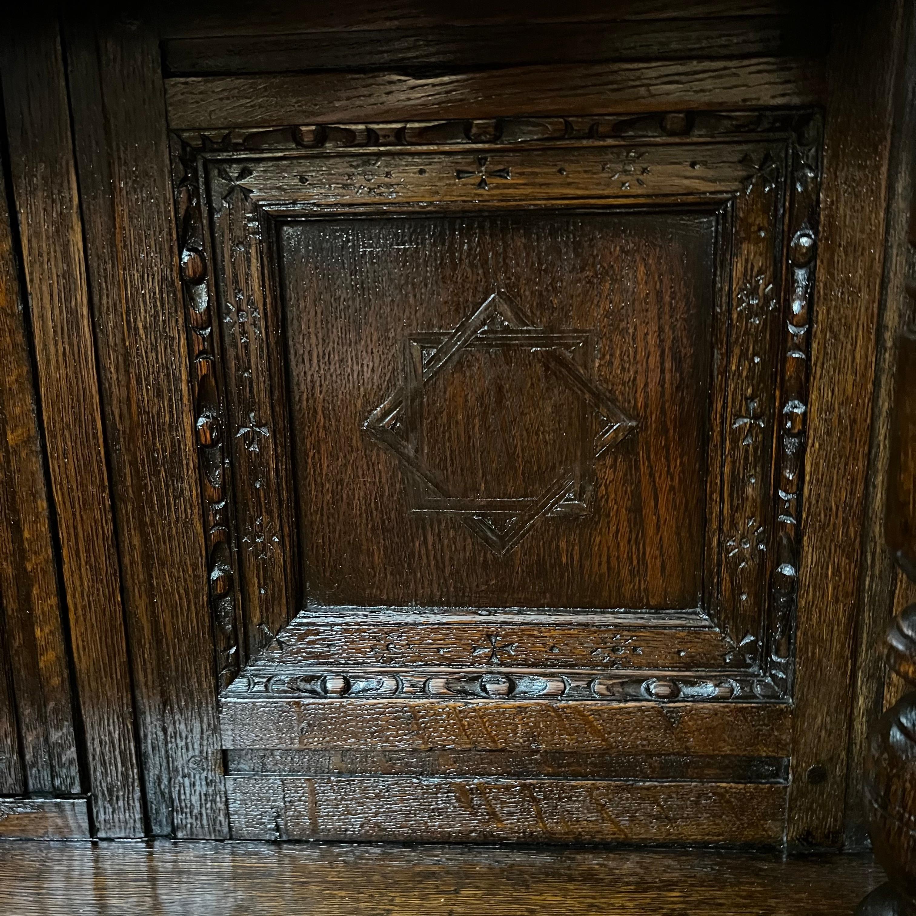 Antique 17th Century English Oak Cabinet For Sale 4