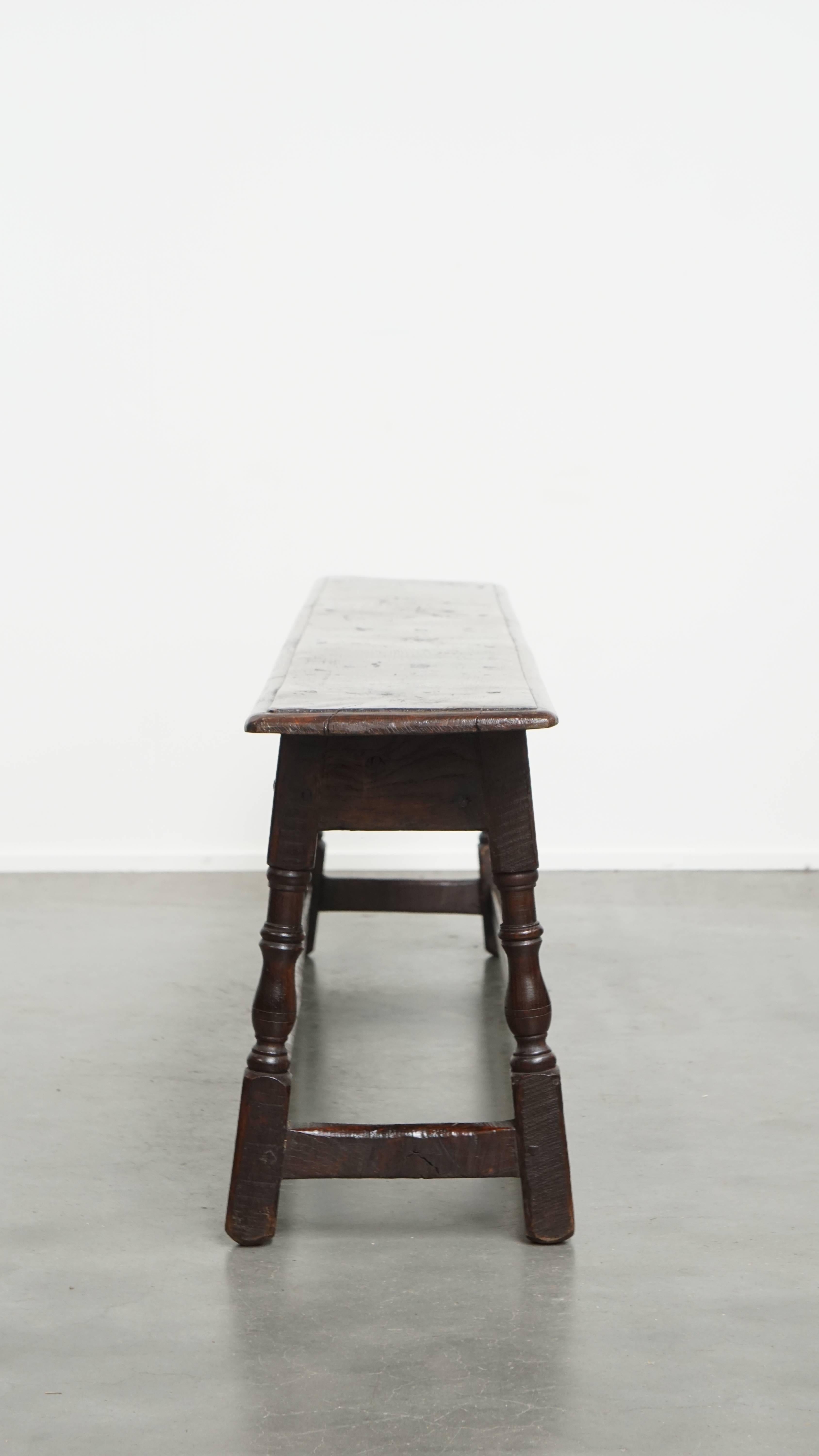 Antique 17th Century English Oak Joint Stool / Bench for the Dining Table In Good Condition For Sale In Harderwijk, NL