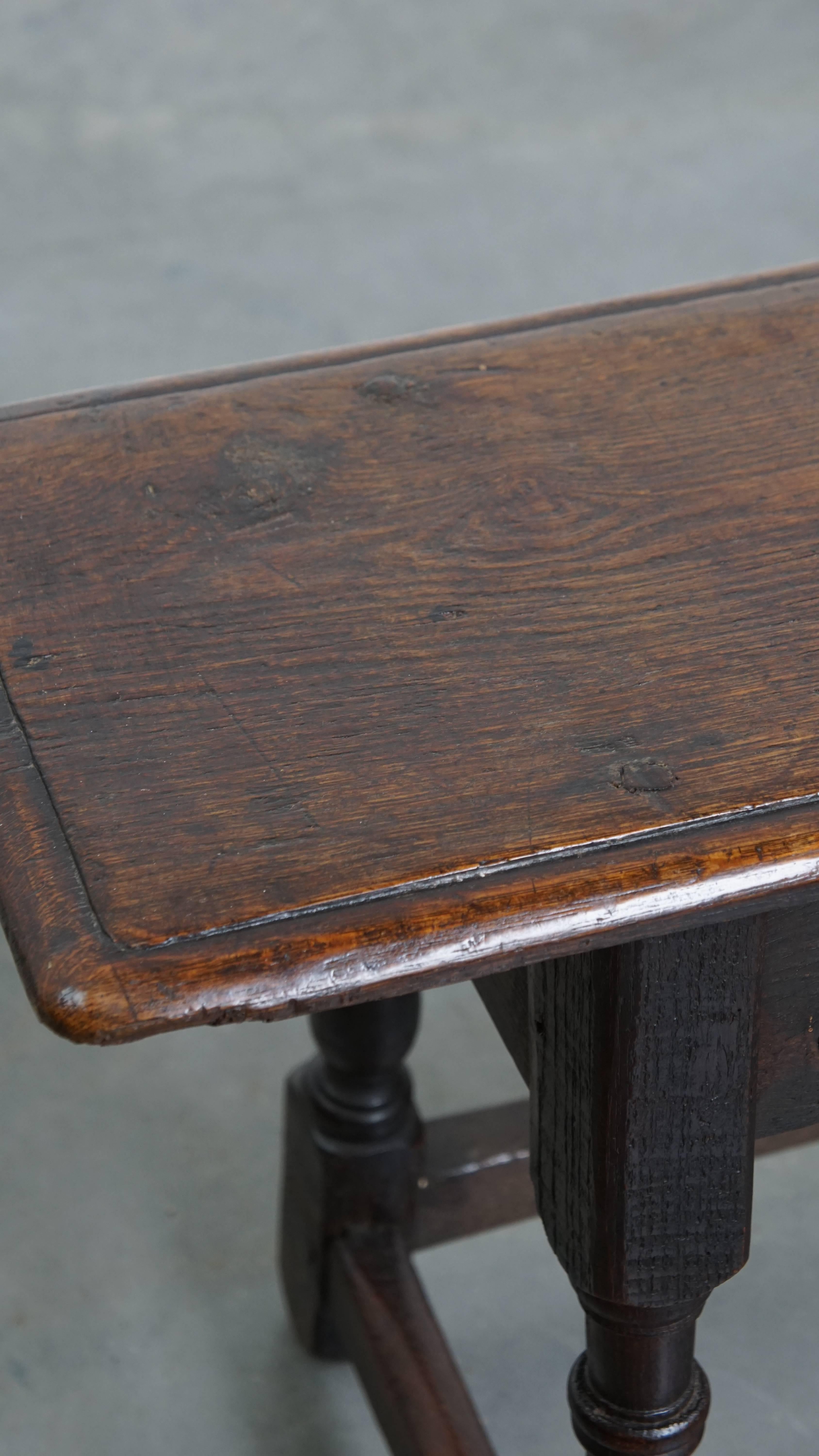 Antique 17th Century English Oak Joint Stool / Bench for the Dining Table For Sale 1
