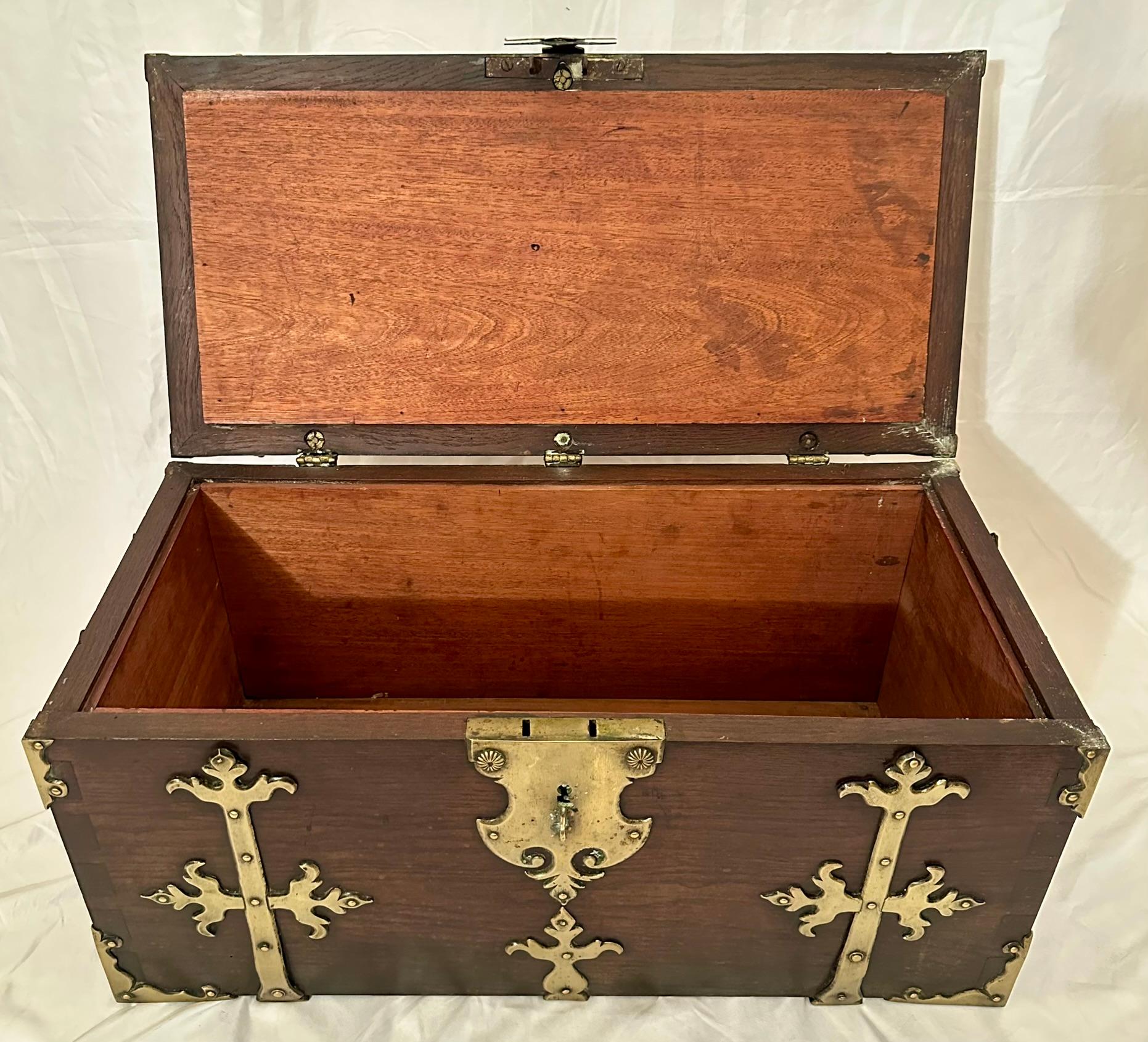 Antique 17th Century European Trunk with Metal Banding. For Sale 2