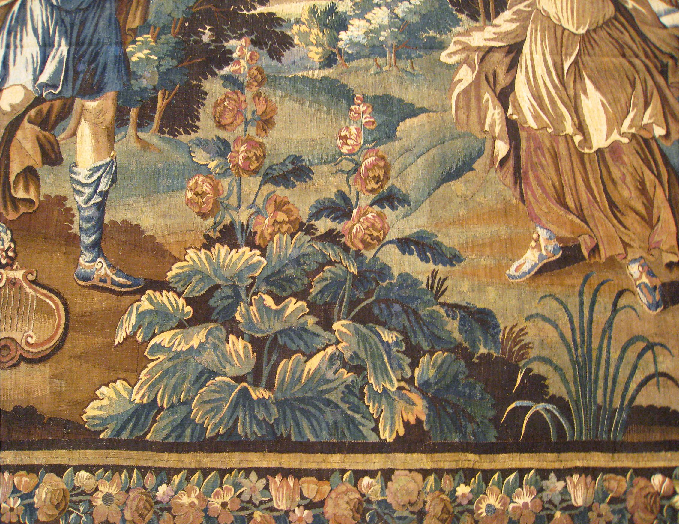 Tissé à la main Tapisserie mythologique flamande ancienne du 17ème siècle, avec la couronne d'Apollon en vente