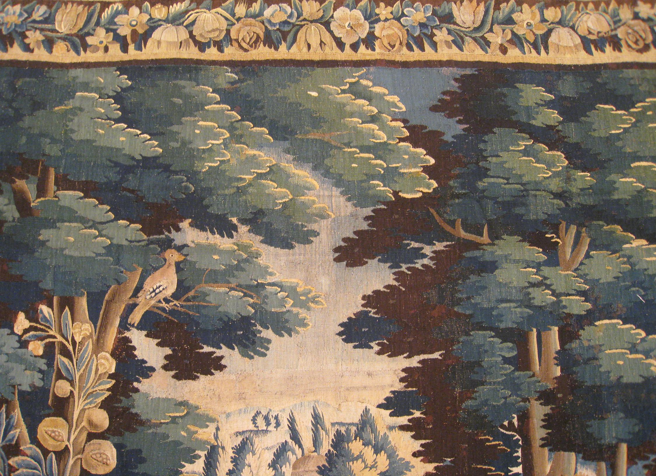Antiker flämischer Verdure-Wandteppich des 17. Jahrhunderts mit exotischen Vögeln in einer Landschaft im Angebot 2