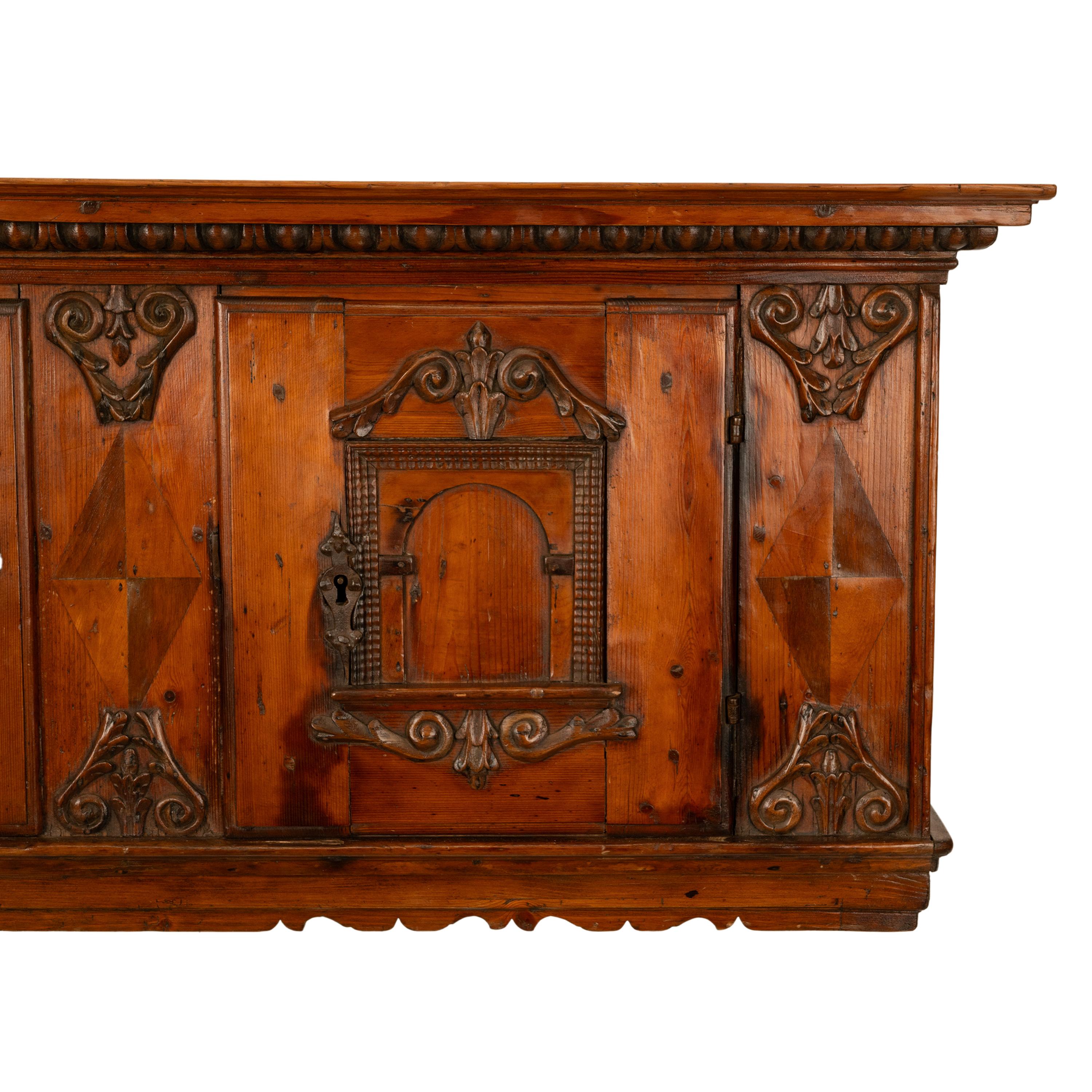 Antique 17th Century German Baroque Inlaid Carved Pine Walnut Wall Cabinet 1680 For Sale 10