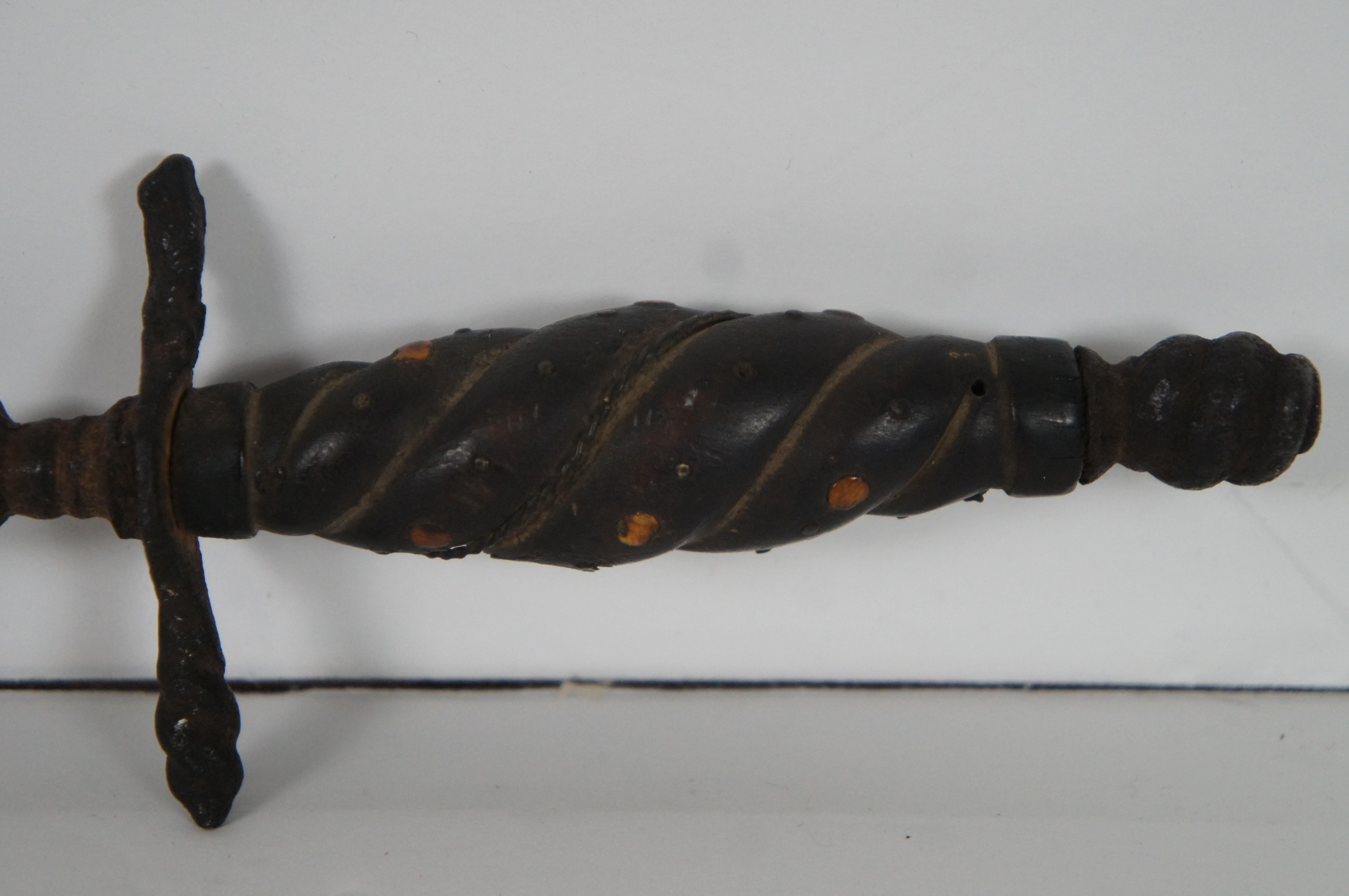 Antikes italienisches Militärisches Stiletto-Daggermesser des 17. Jahrhunderts, 22 1