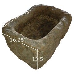 Antico trogolo in pietra calcarea del XVII secolo - Trogolo, fioriera o lavandino in pietra calcarea