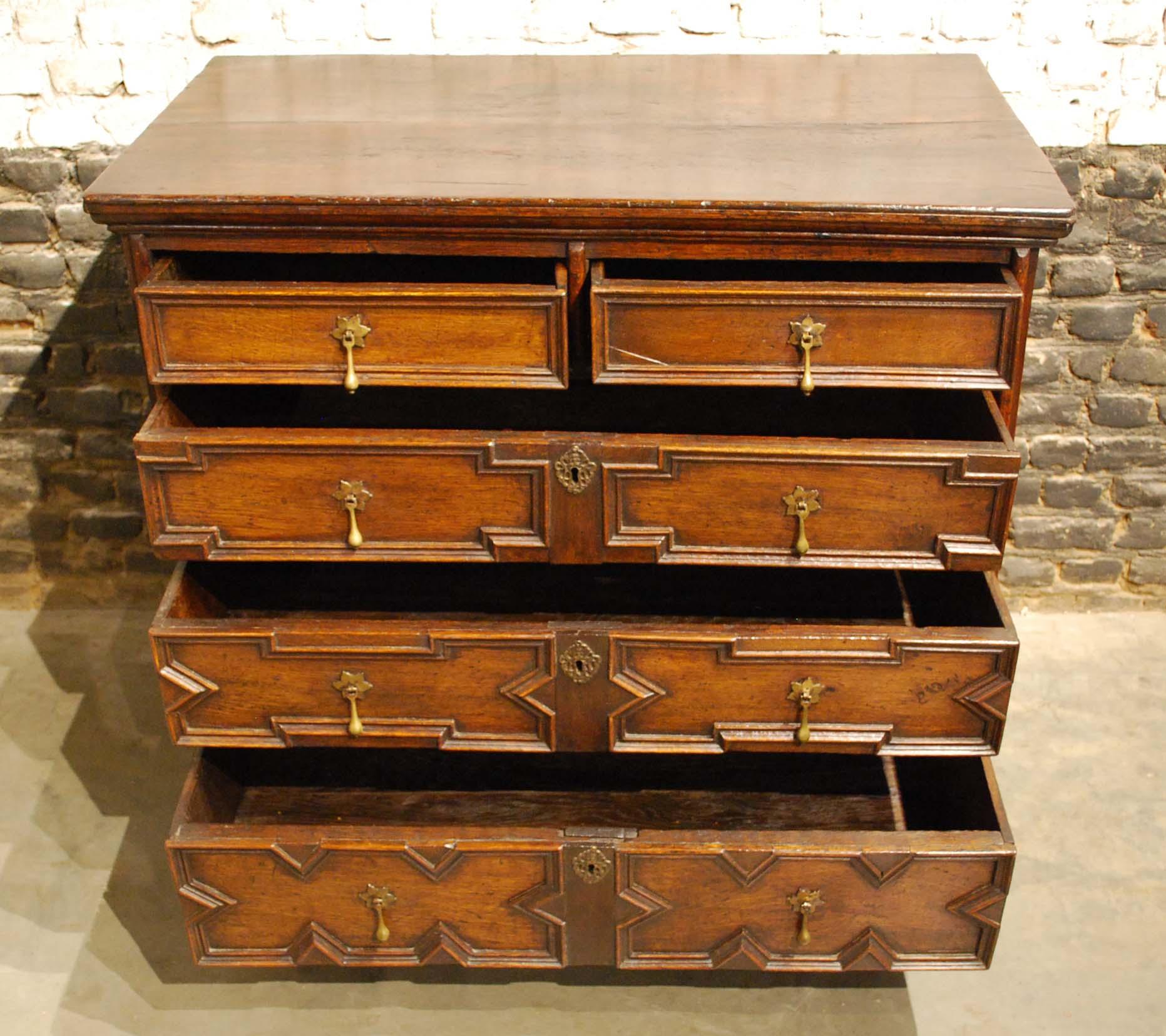 Antique 17th Century Oak Charles II Chest of Drawers with Geometric Moulding 4