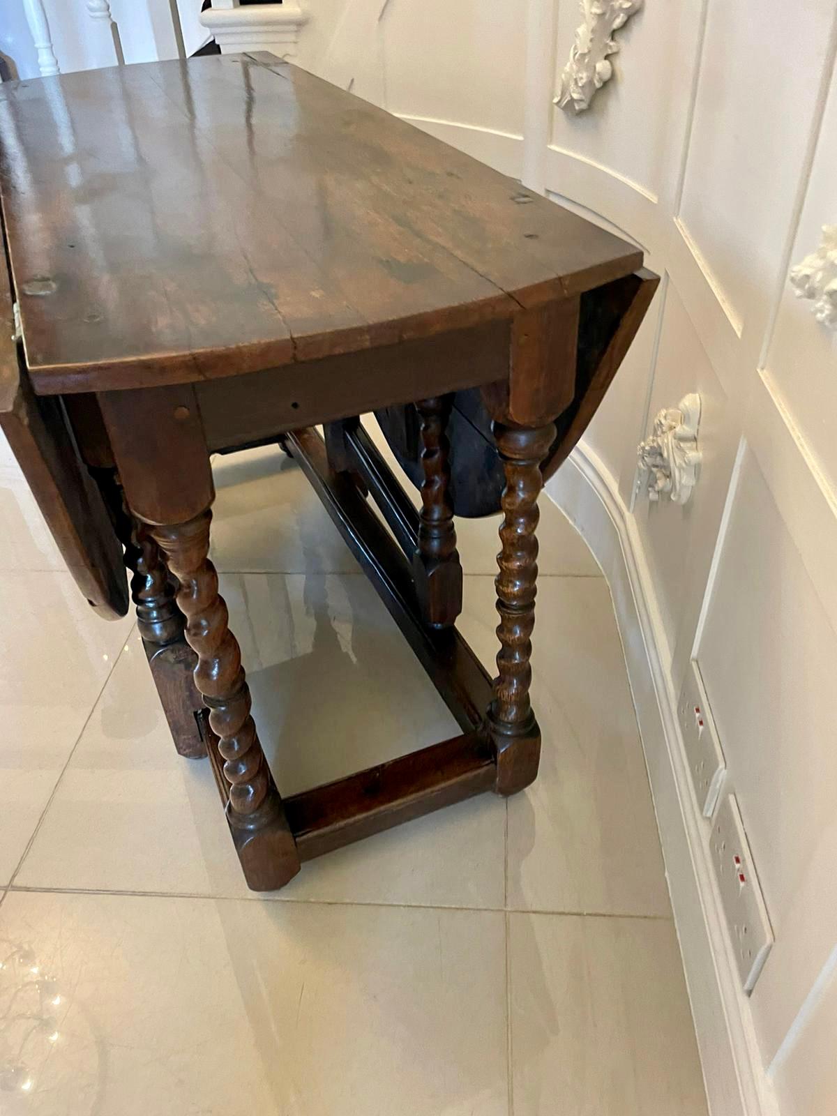 Antique 17th Century Oak Gateleg Table  For Sale 4