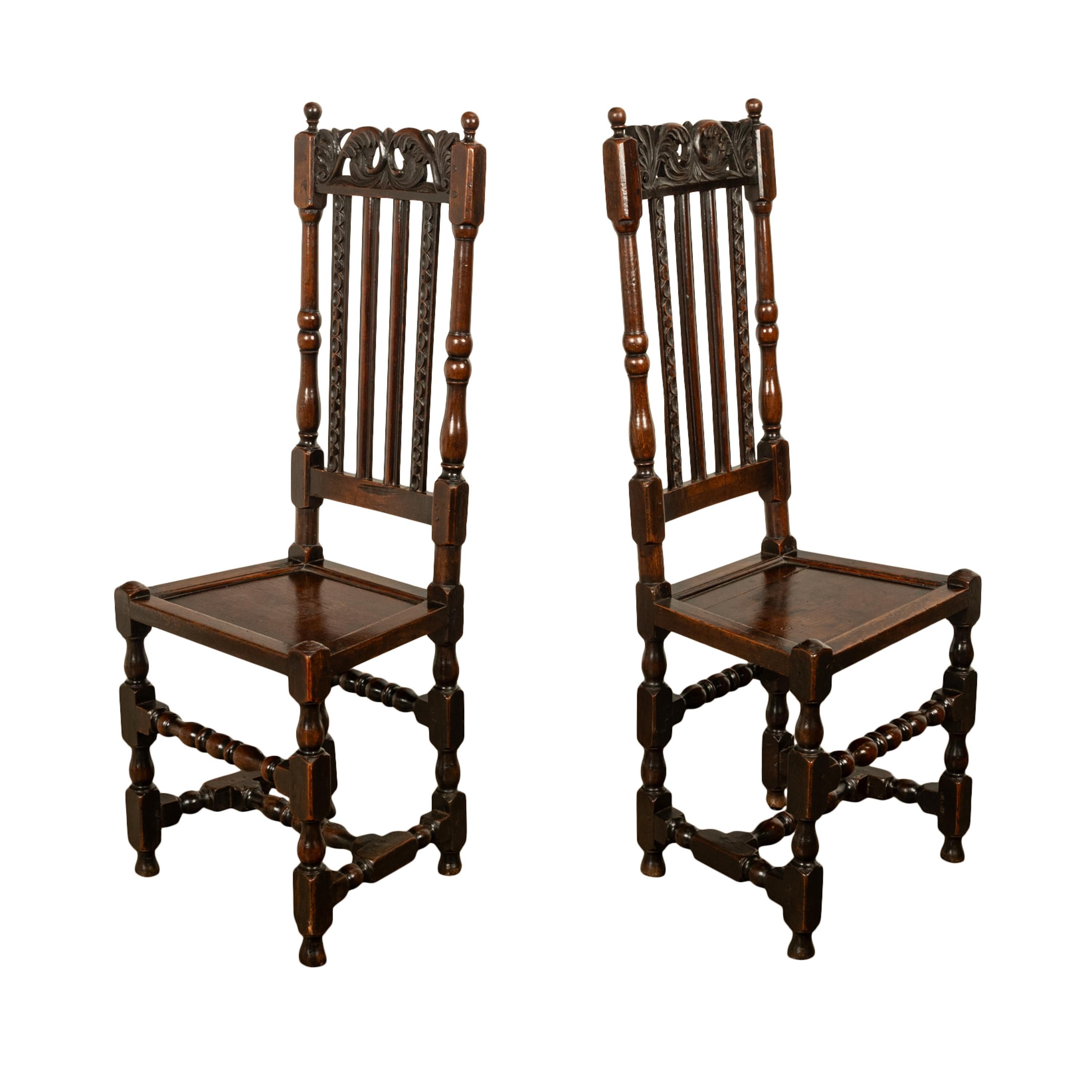 William and Mary Antique 17th Century Pair Joined Oak King William & Queen Mary Side Chairs 1690 For Sale
