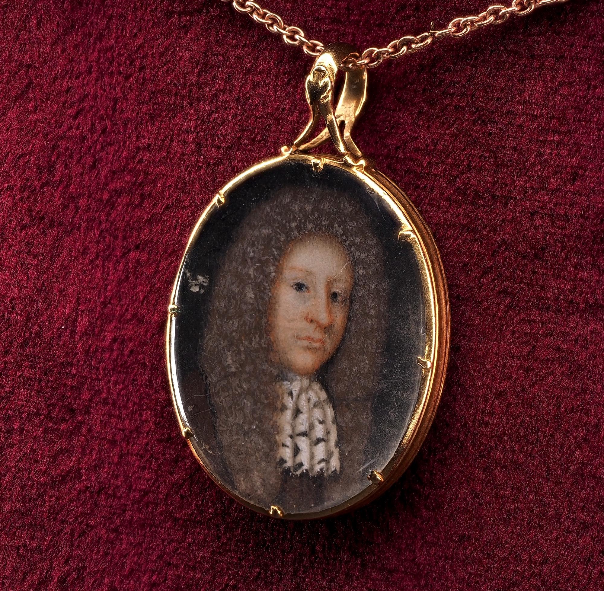 Antique 17th Century Portrait Miniature Pendant Moss Agate Back In Good Condition For Sale In Napoli, IT