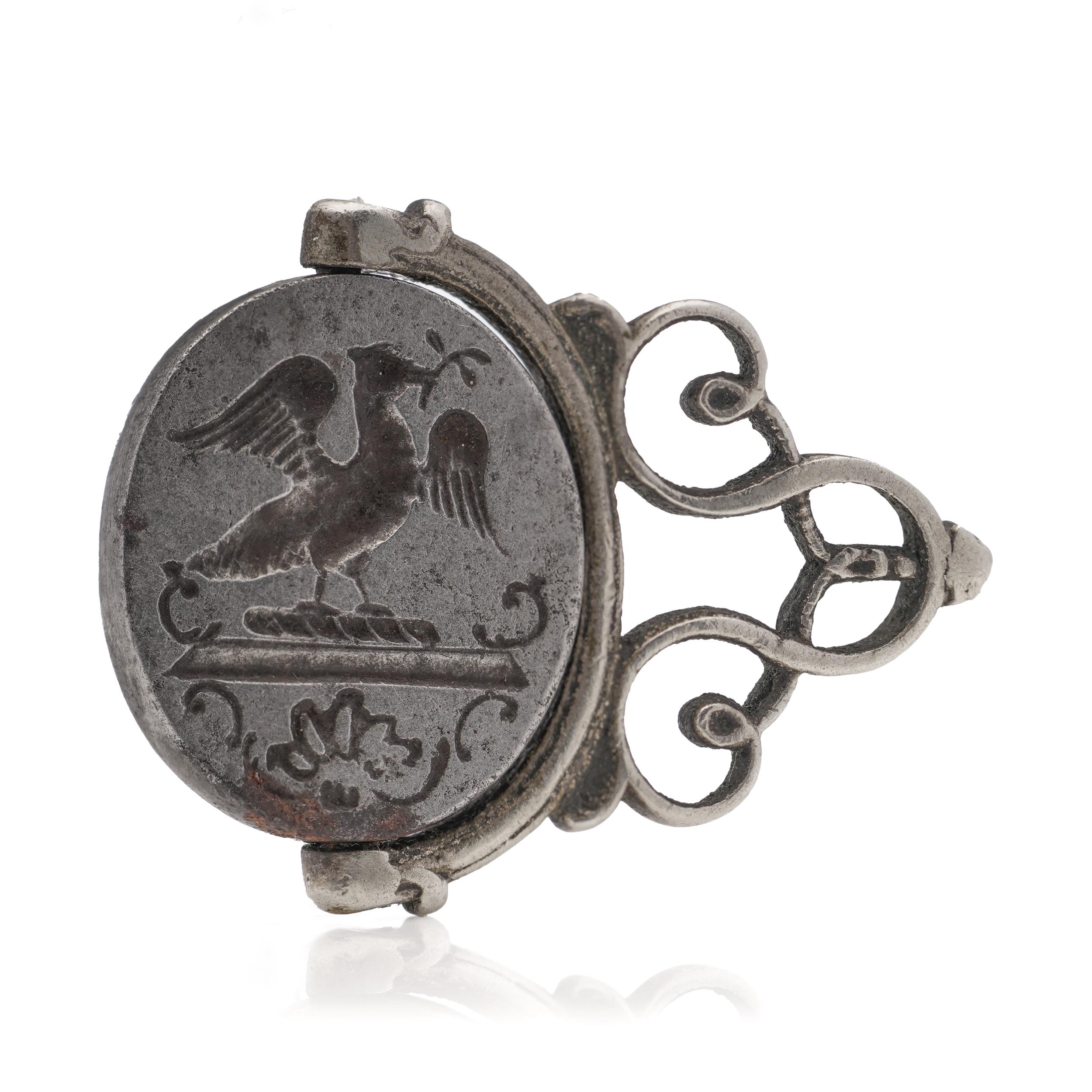 Antique 17th-century Silver and iron seal fob/pendant In Good Condition For Sale In Braintree, GB
