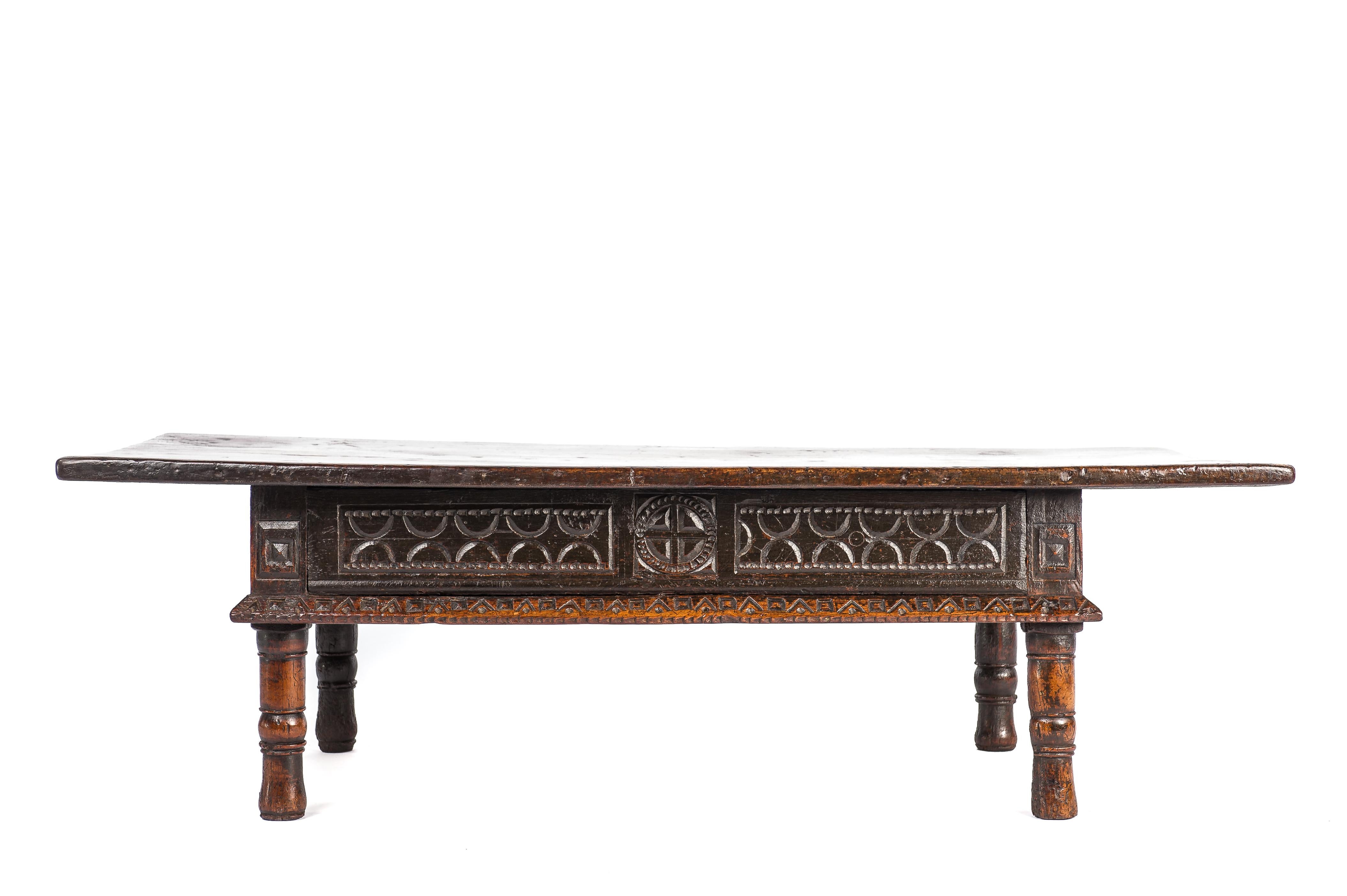Steel Antique 17th Century Spanish Baroque Carved Chestnut Two Drawer Coffee Table