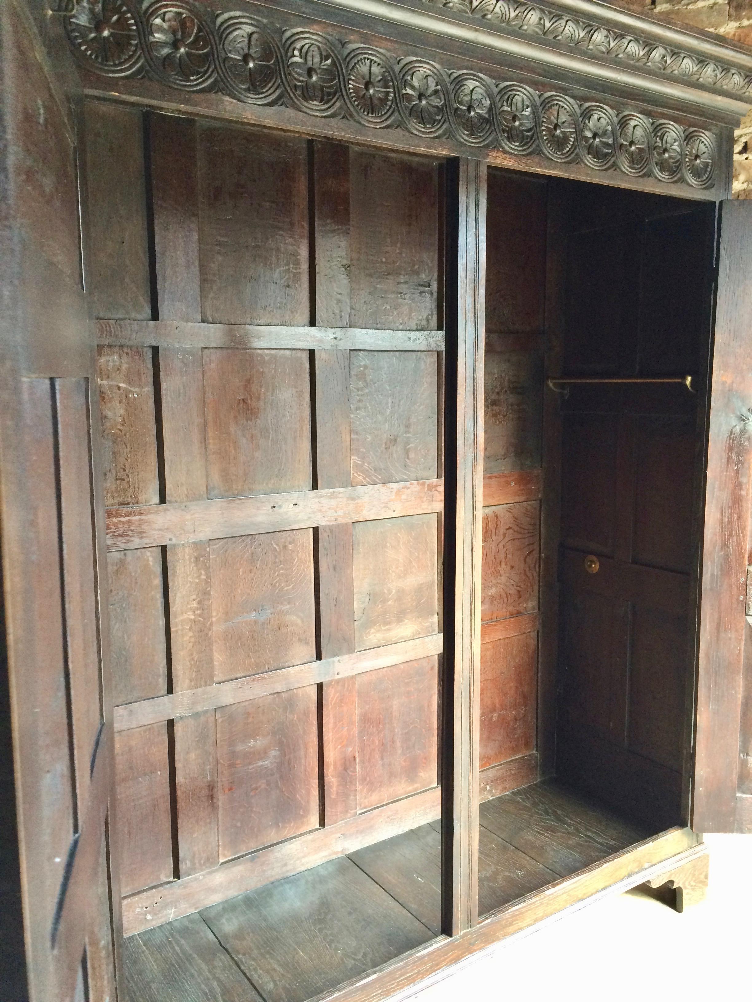 Antique 17th Century Style Oak Livery Hall Cupboard, circa 1790 4